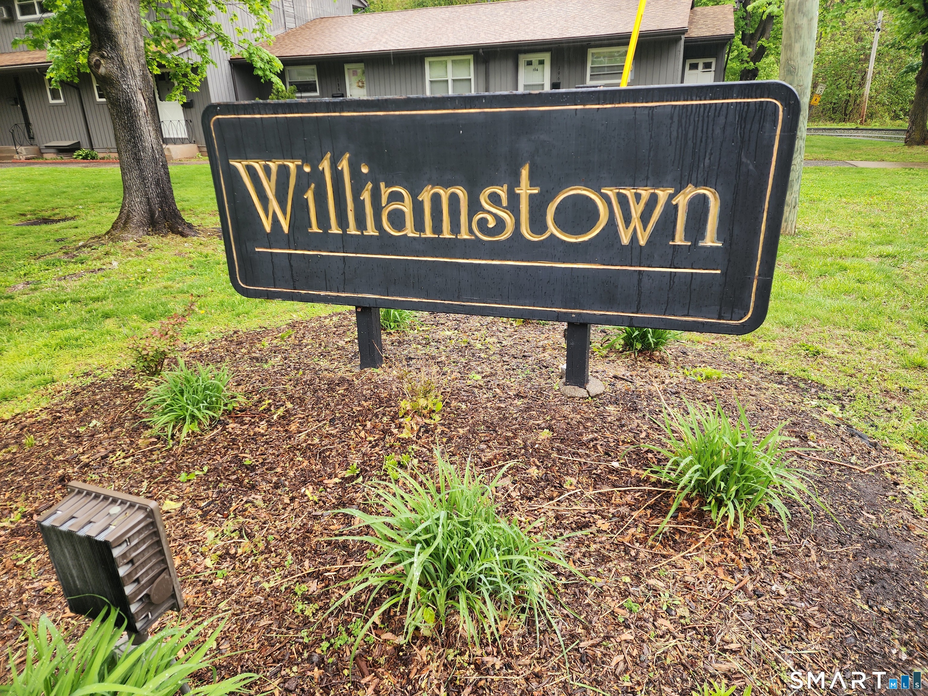 Homes for sale in Newington, CT | 179 Moylan Ct #179, Newington, CT 06111 | MLS# 24172064