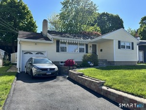 8 Lincoln Avenue