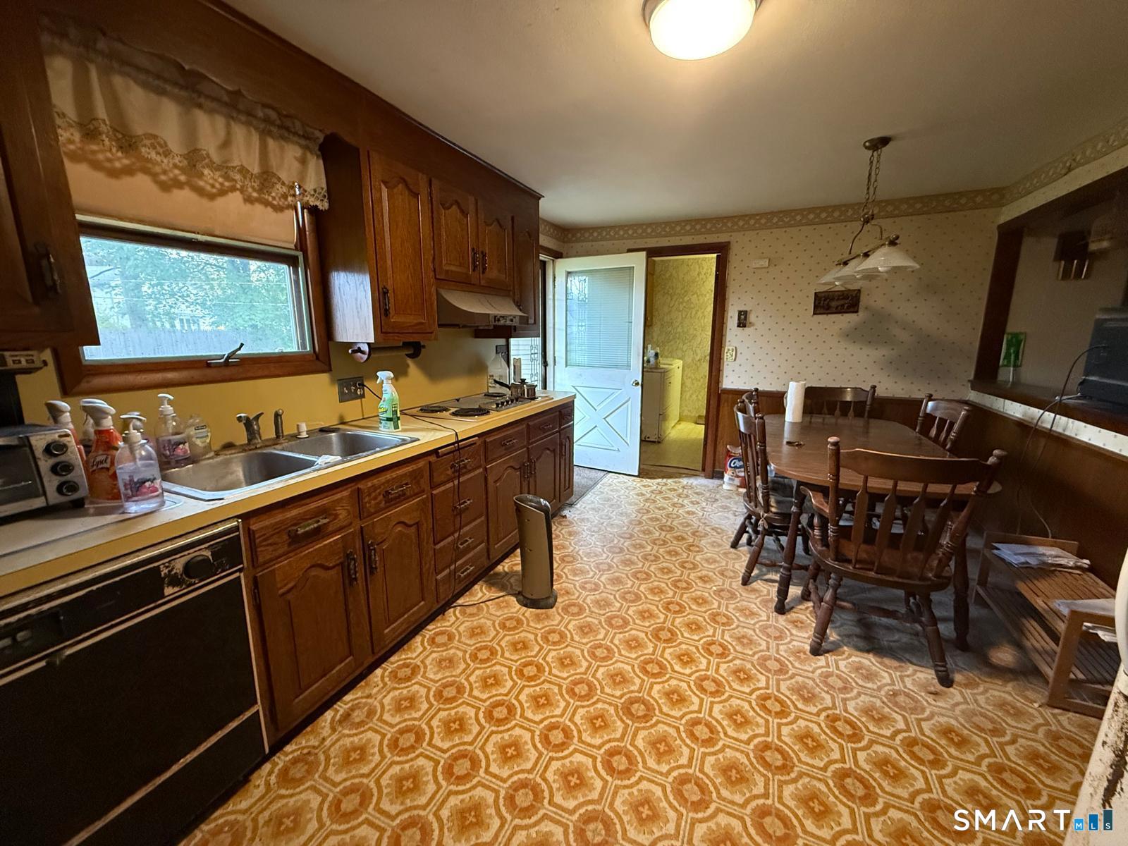 Homes for sale in Plainville, CT | (Undisclosed), Plainville, CT 06062 | MLS# 24174023