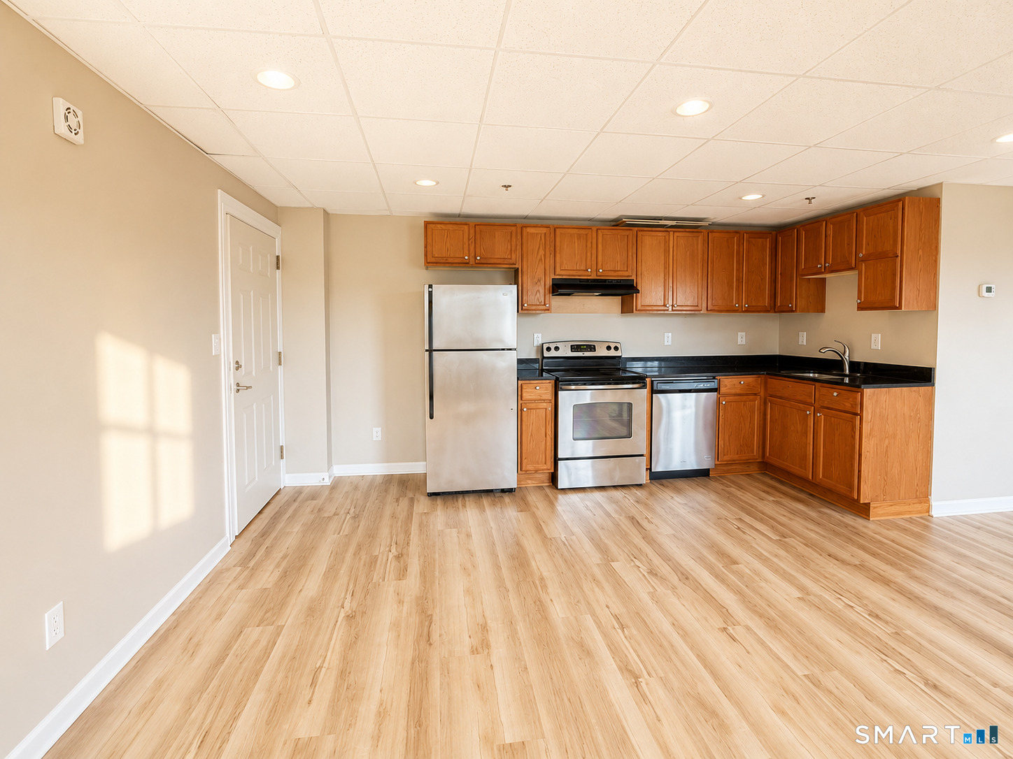 Homes for sale in East Hampton, CT | 82 Main St, East Hampton, CT 06424 | MLS# 24173970