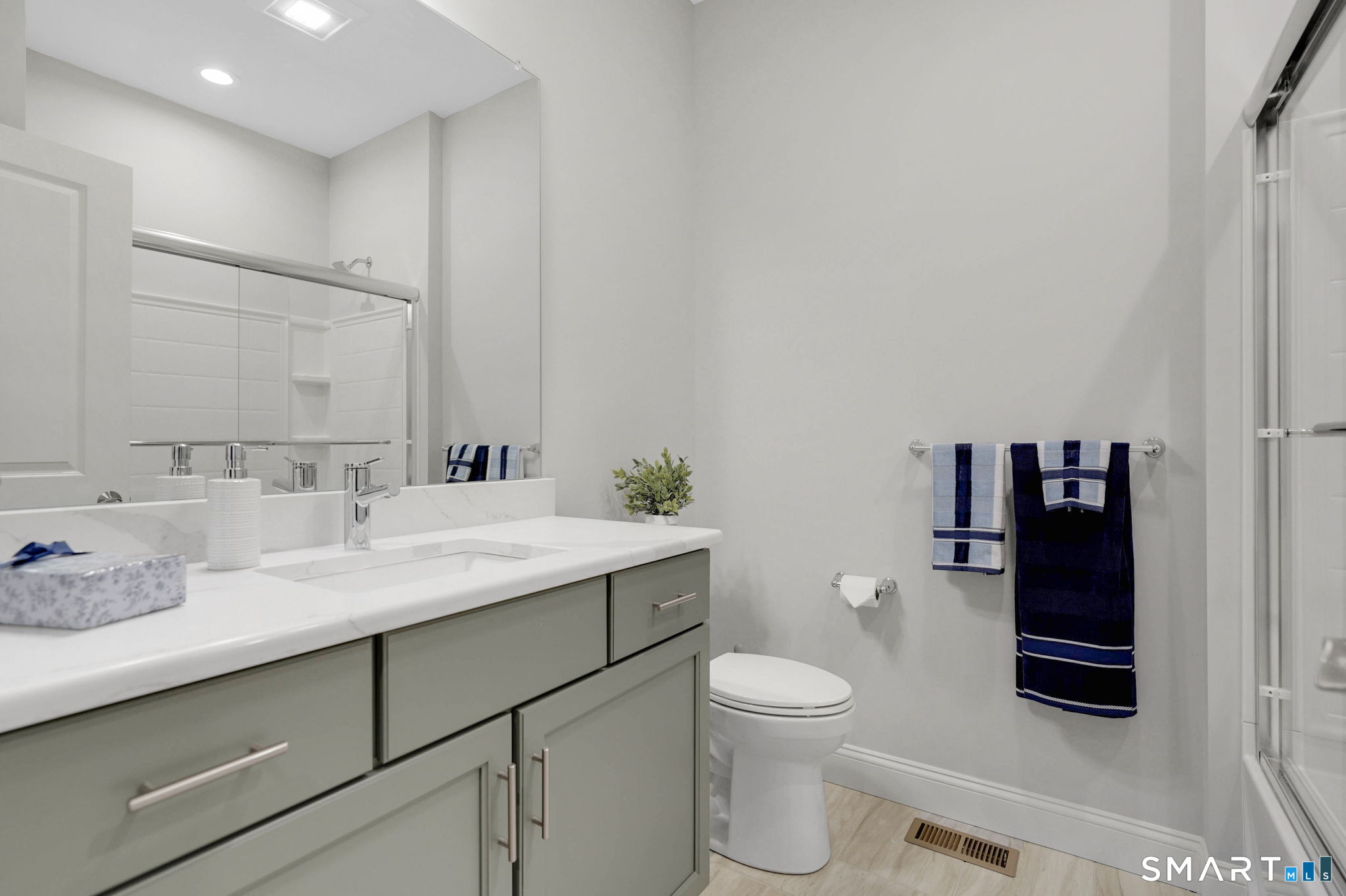 38 Liberty, Enfield, 06082, 3 Bedrooms Bedrooms, 0 ,2 BathroomsBathrooms,Single Family For Sale,For Sale,Liberty,0,24104375
