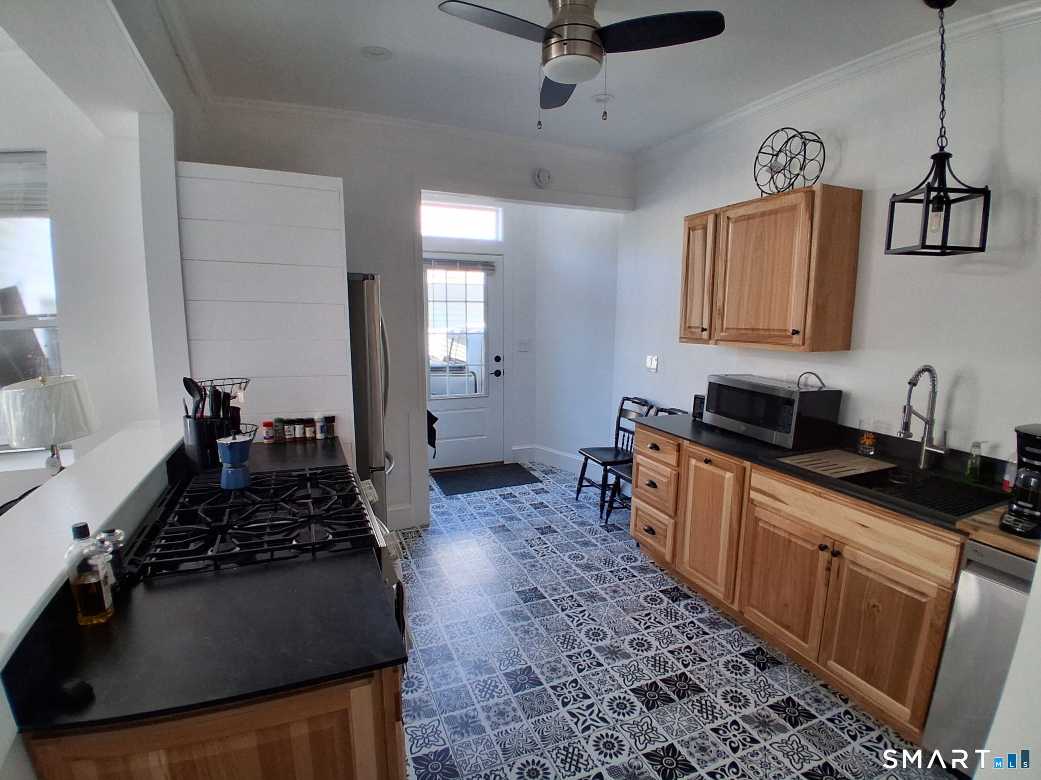 117-119 Water, Stonington, 06378, 1 Bedroom Bedrooms, 0 ,1 BathroomBathrooms,Residential Rental,For Sale,Water,0,24174207