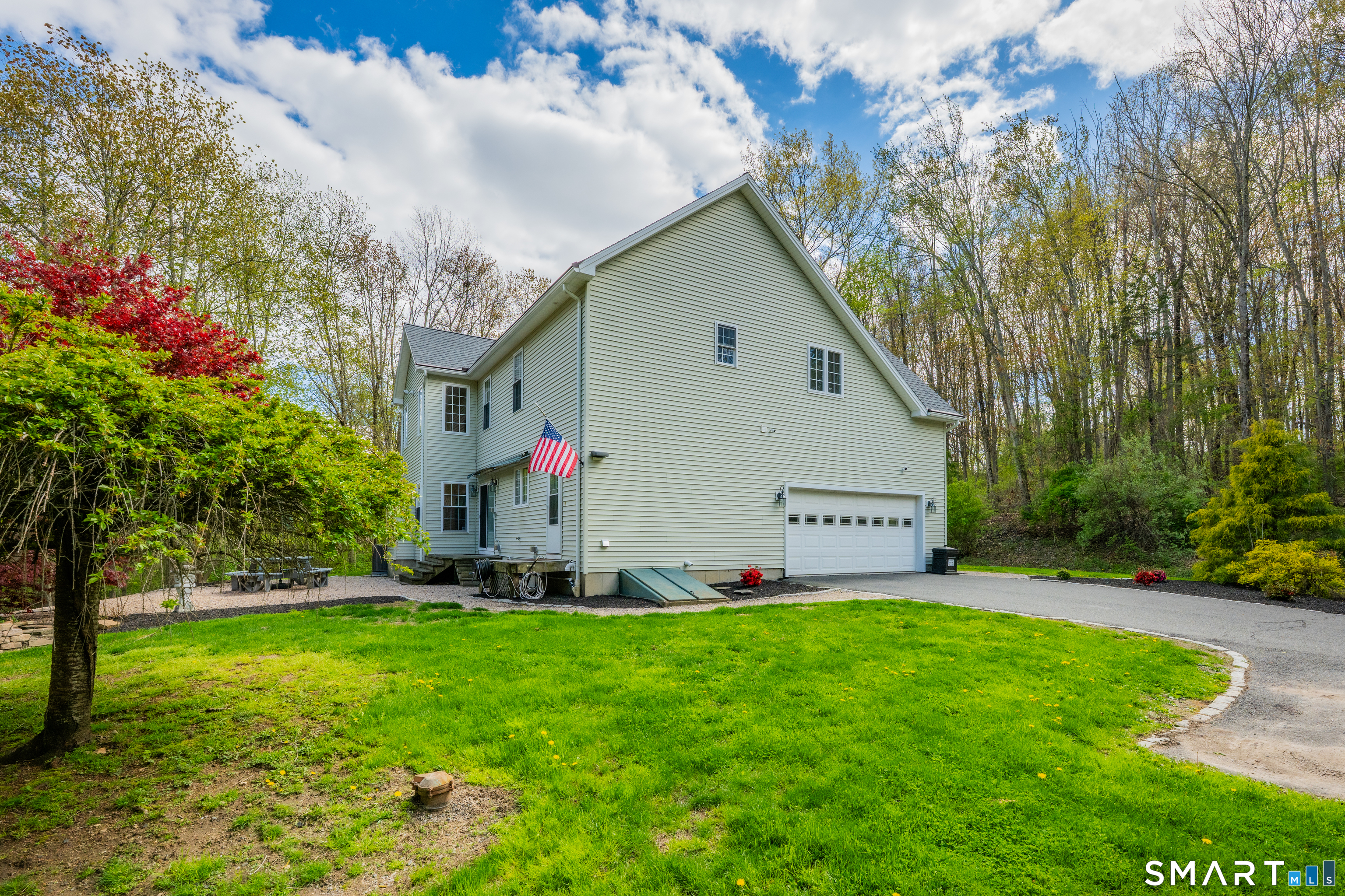 Homes for sale in Plymouth, CT | 52 Old Farm Rd, Plymouth, CT 06786 | MLS# 24170703