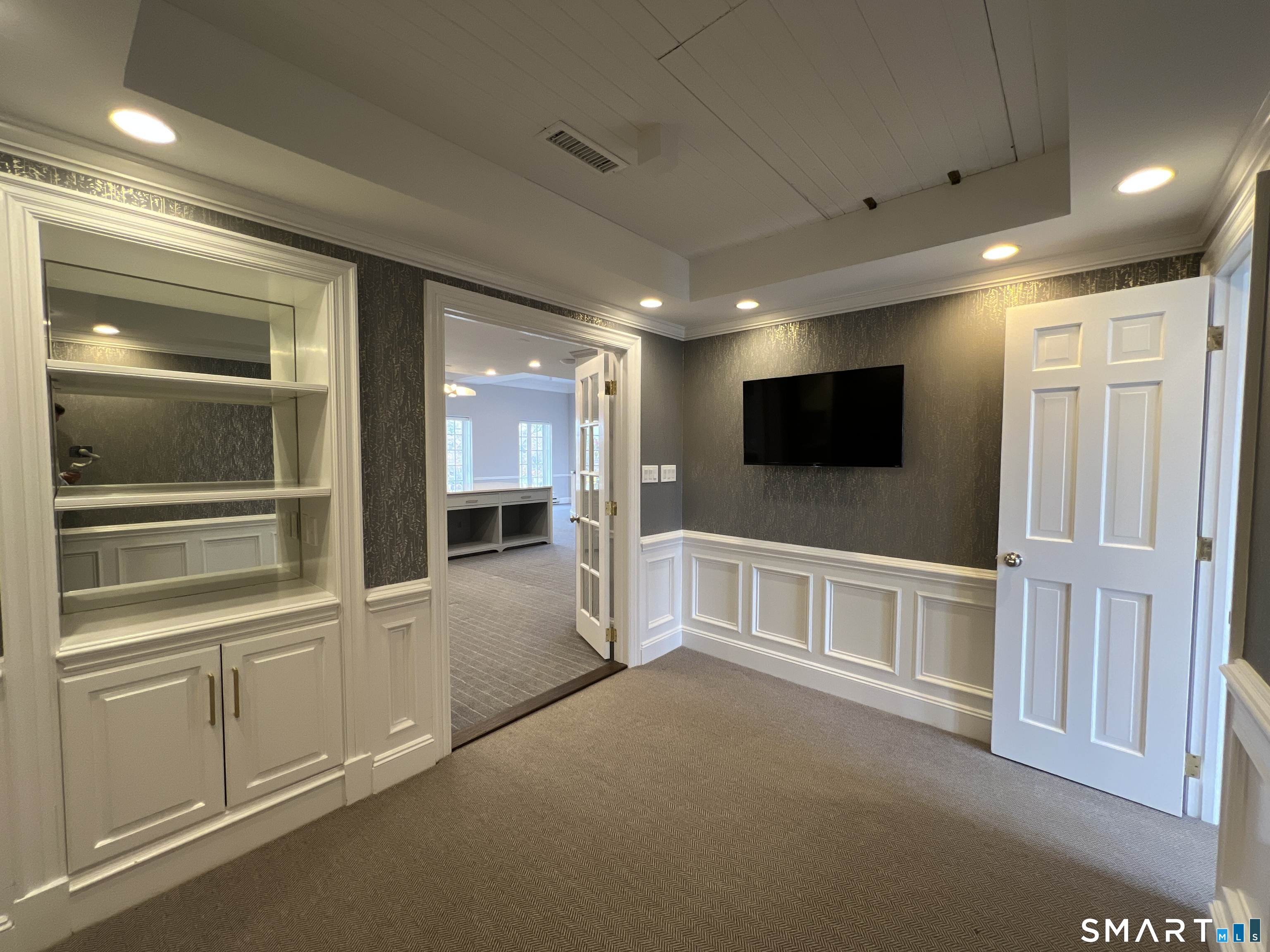 21 South, New Canaan, 06840, 0 , 0 ,0,Commercial For Lease,For Rent,South,0,24113711