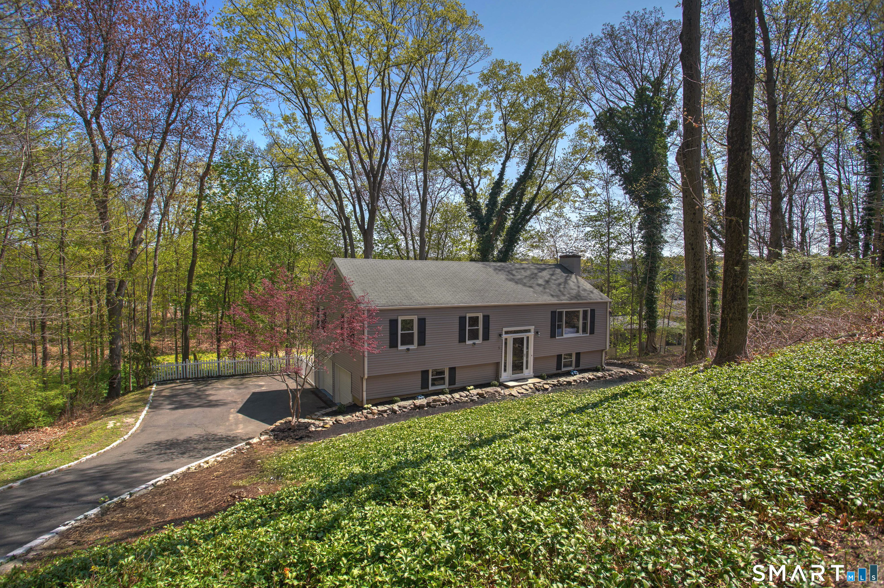 5 Edge Hill Trail, Westport, Connecticut photo 1
