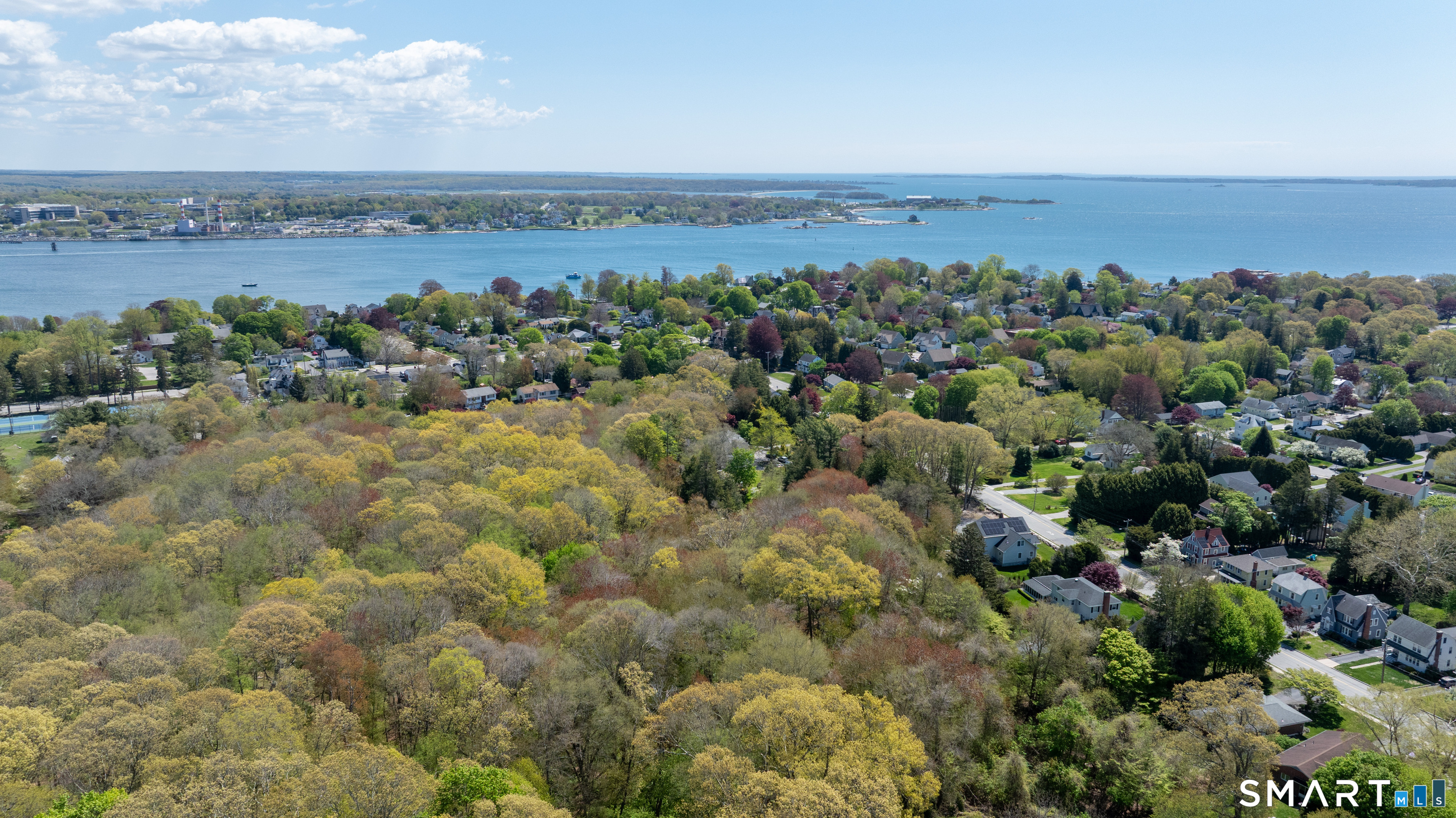 Homes for sale in New London, CT | 745 Montauk Ave, New London, CT 06320 | MLS# 24172386