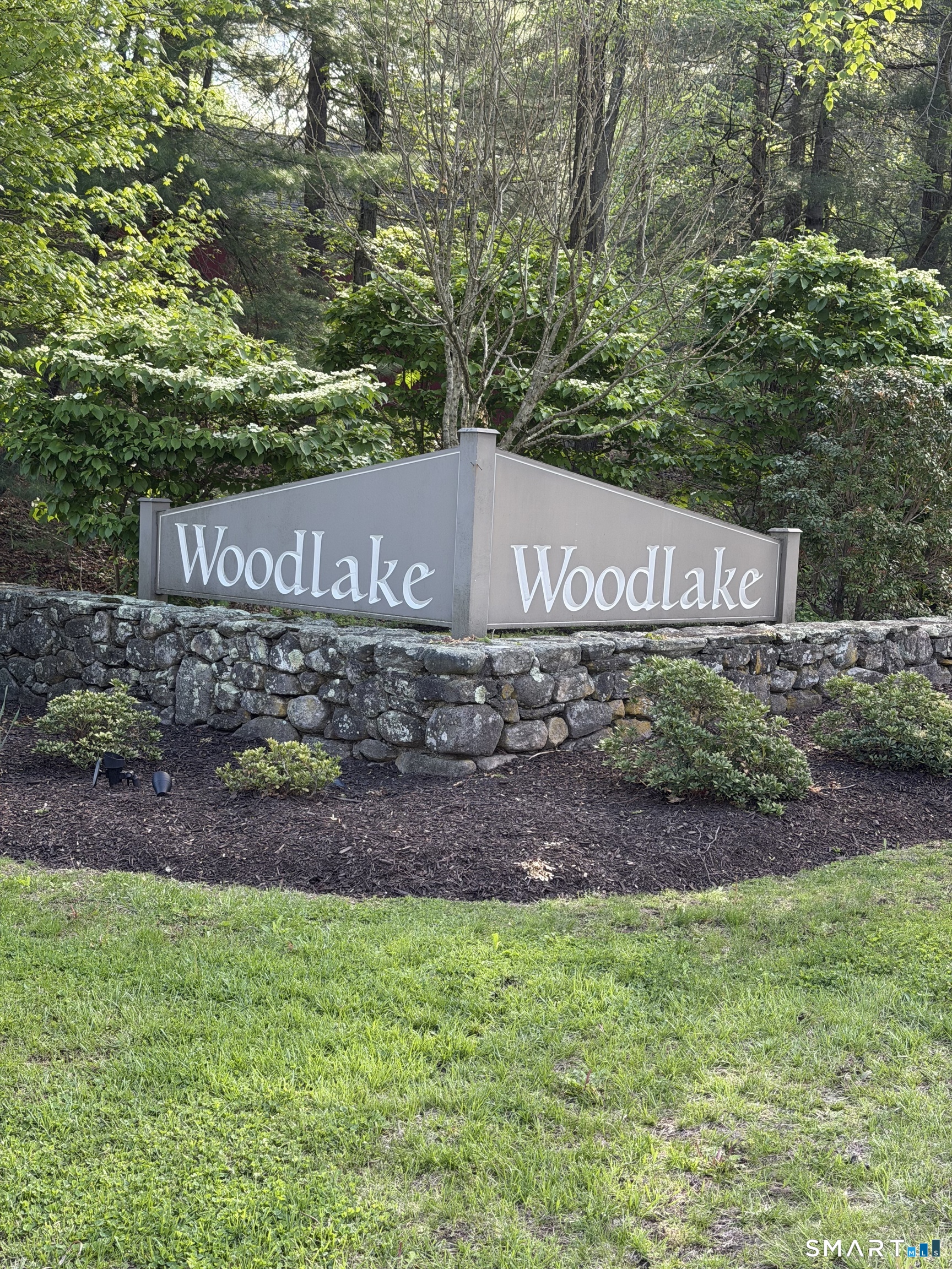 Homes for sale in Woodbury, CT | 7 Highpoint Ct #7, Woodbury, CT 06798 | MLS# 24174377