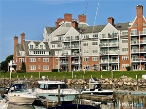 43 Harbor Drive, Unit 101