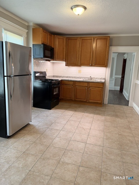 Photo 7 of 370 Maple Avenue, Hartford, CT