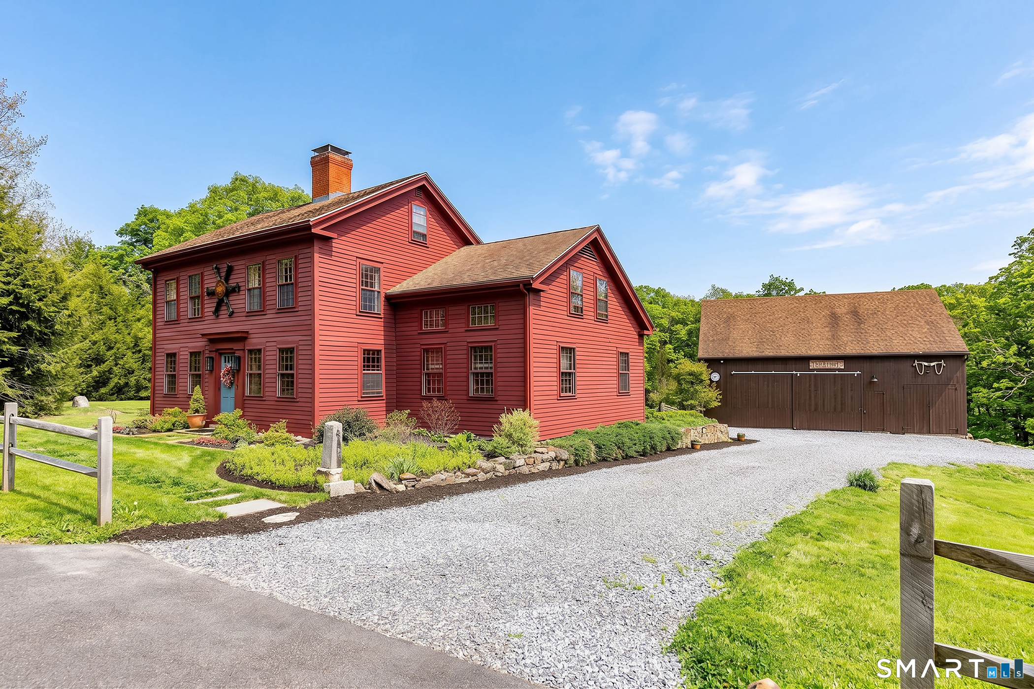 Homes for sale in Woodbury, CT | 253 Bacon Pond Rd, Woodbury, CT 06798 | MLS# 24172742