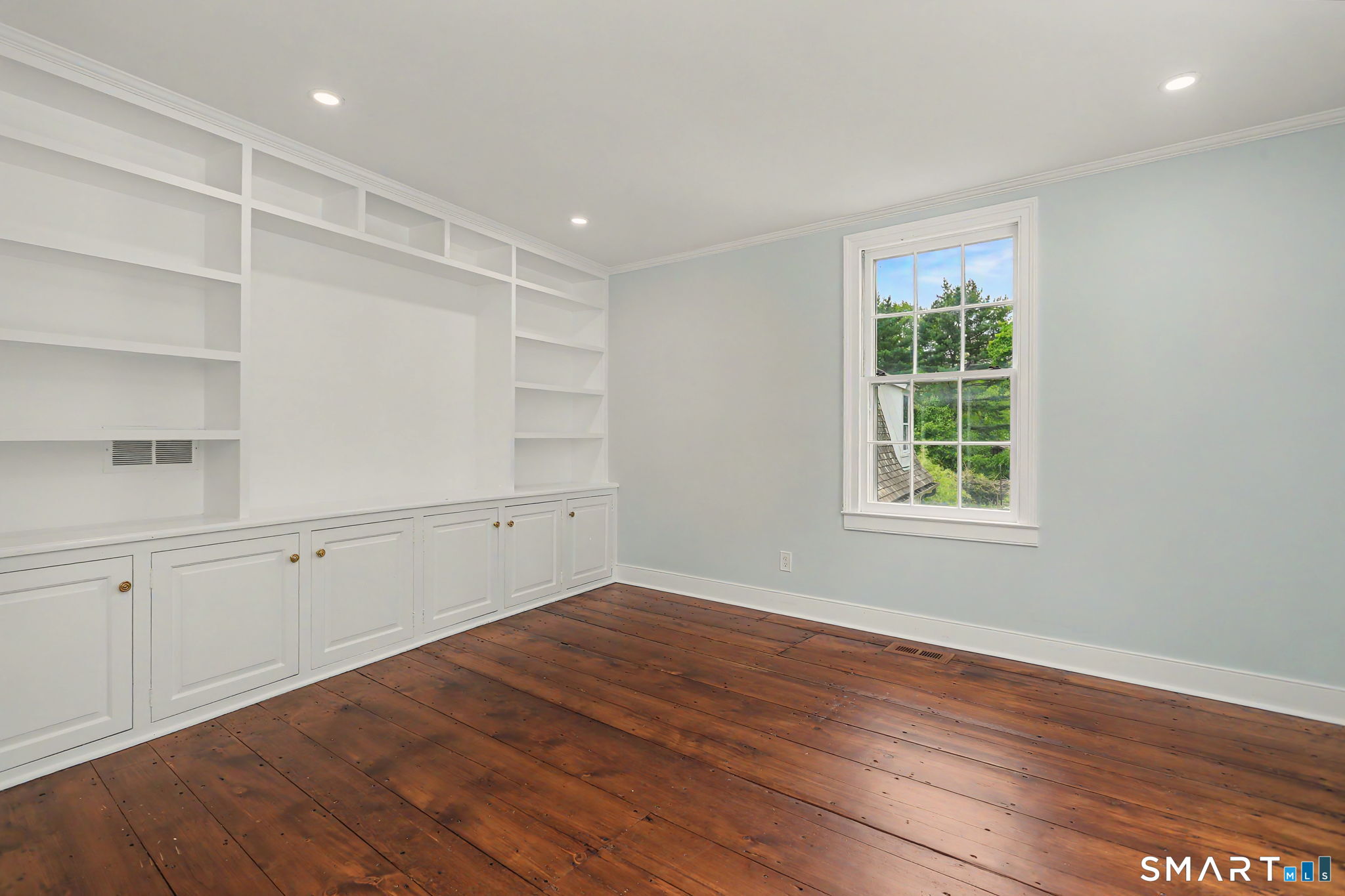 530 Roxbury Road