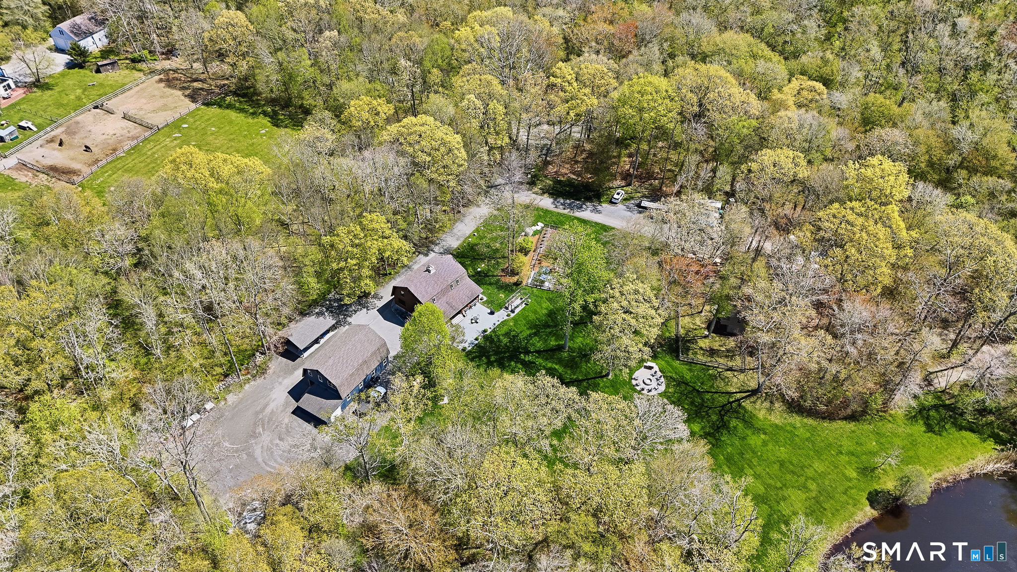 Homes for sale in North Stonington, CT | 61 Mystic Rd, North Stonington, CT 06359 | MLS# 24174975