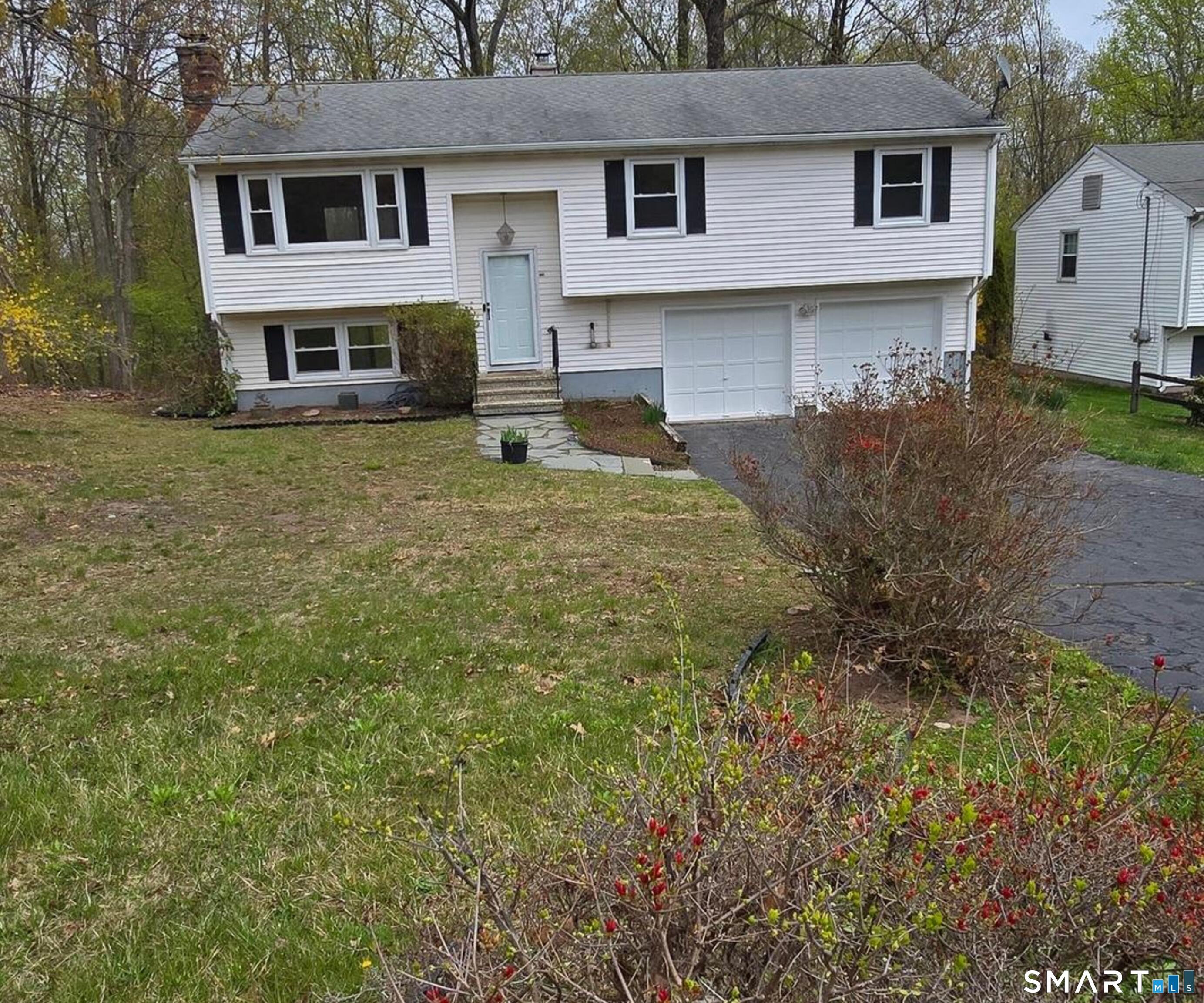 229 Russo, Hamden, 06518, 3 Bedrooms Bedrooms, 0 ,1 BathroomBathrooms,Single Family For Sale,For Sale,Russo,0,24170220