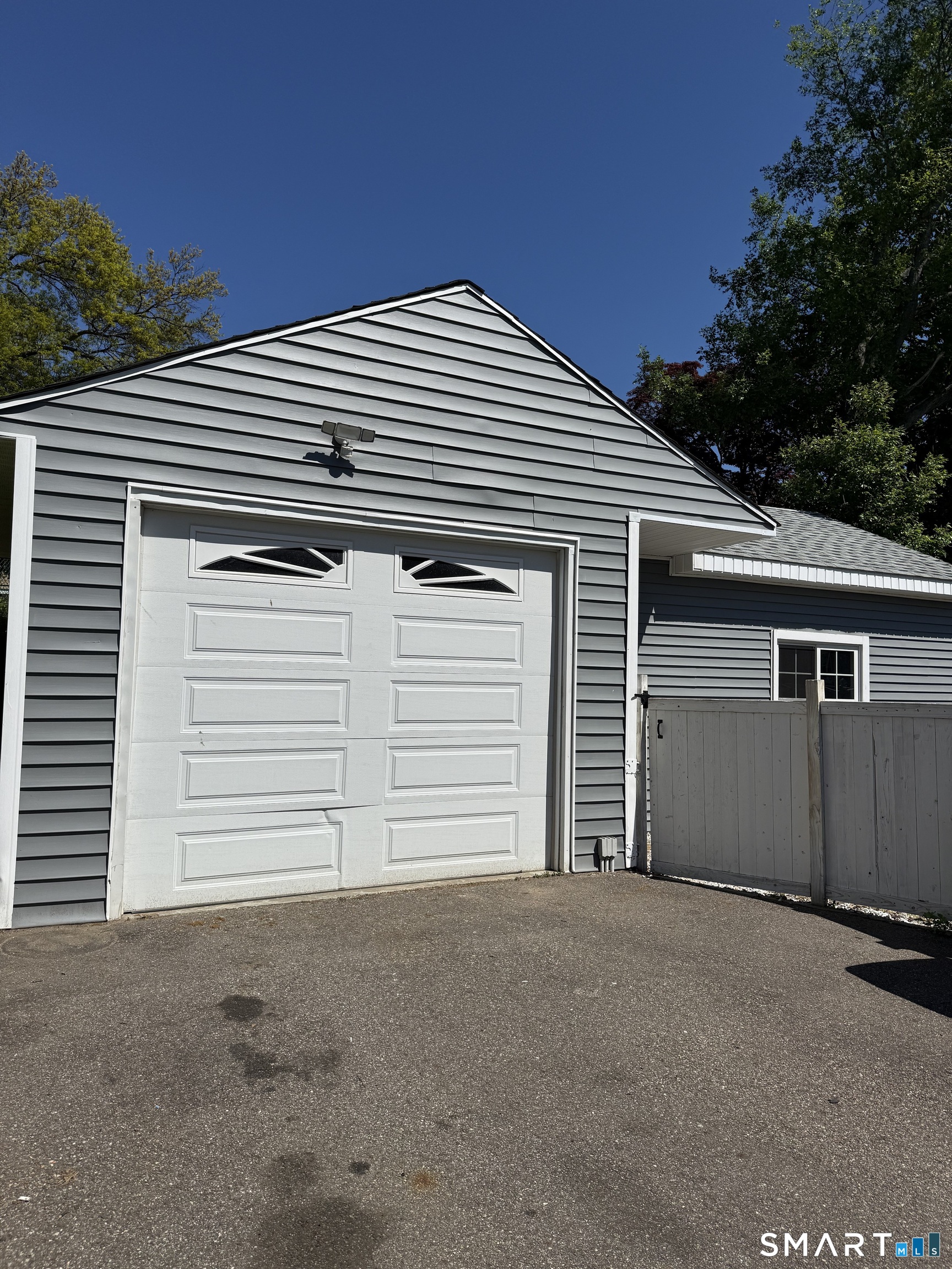 21 Matthews, Milford, 06460, 2 Bedrooms Bedrooms, 0 ,2 BathroomsBathrooms,Single Family For Sale,For Sale,Matthews,0,24153928