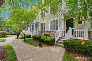 39 Maple Tree Avenue, Unit 26