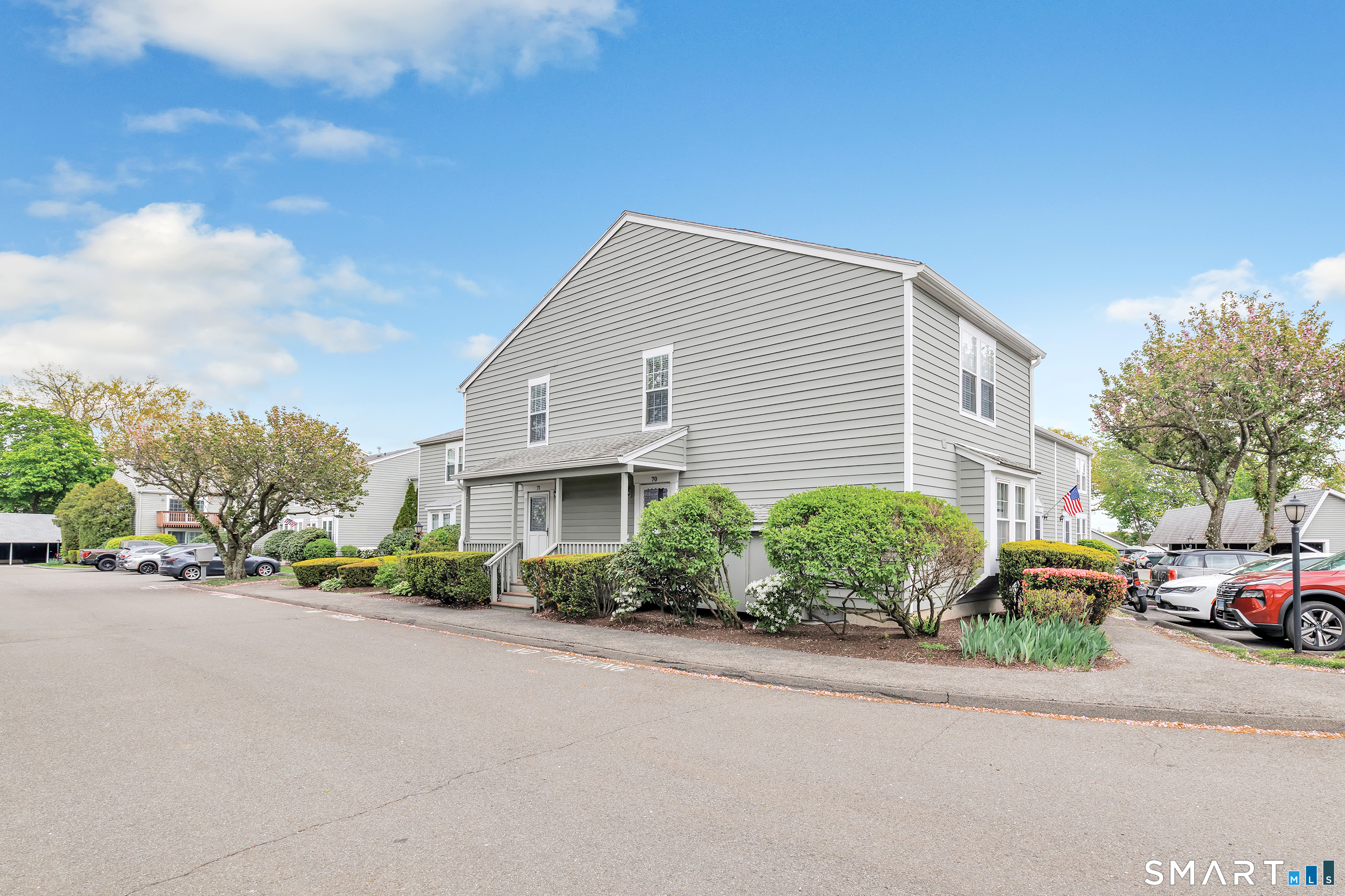 Homes for sale in Stratford, CT | 70 Ferry Ct #70, Stratford, CT 06615 | MLS# 24175244