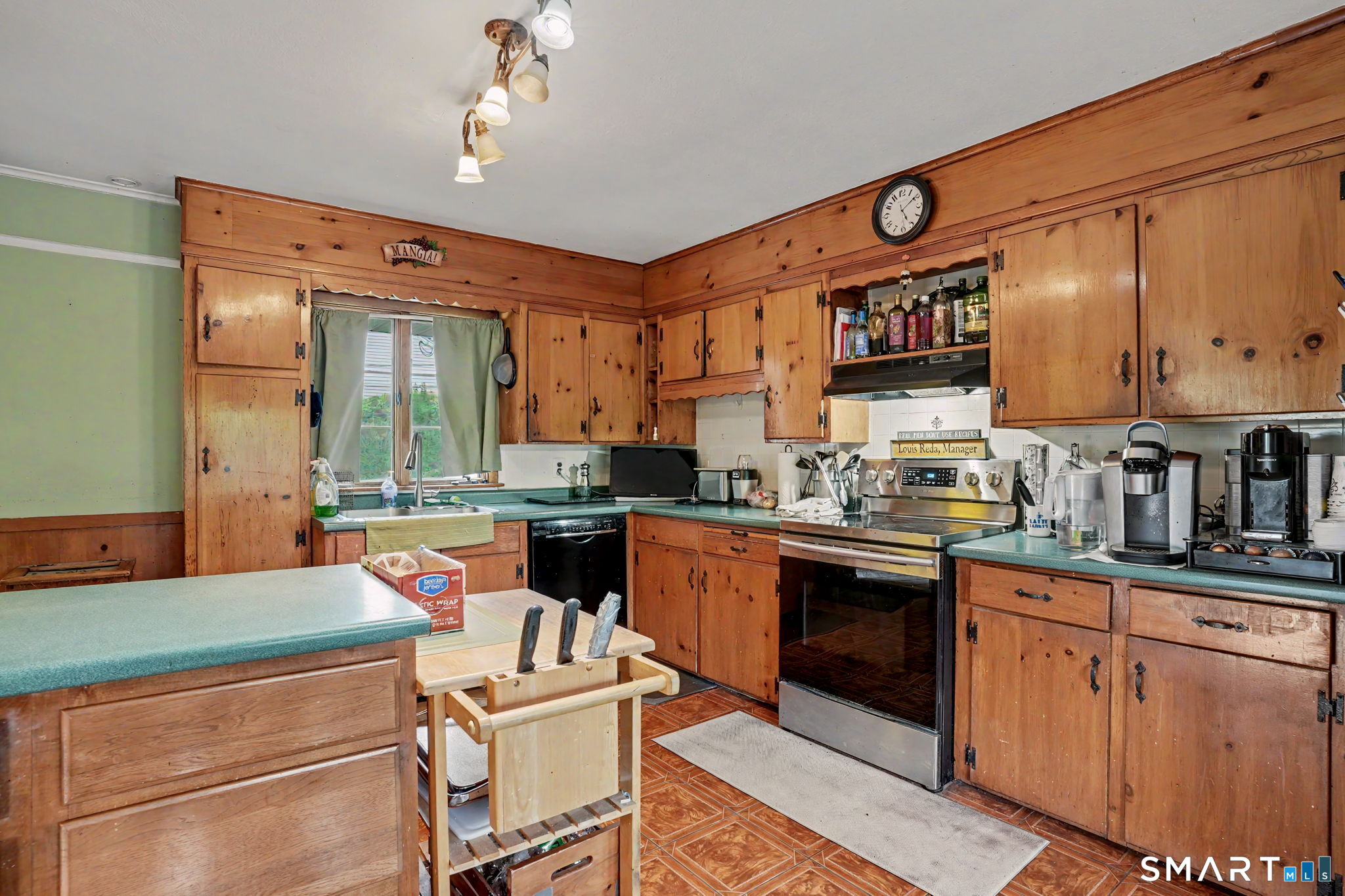 13 Governors, Bethel, 06801, 4 Bedrooms Bedrooms, 0 ,3 BathroomsBathrooms,Single Family For Sale,For Sale,Governors,0,24175247
