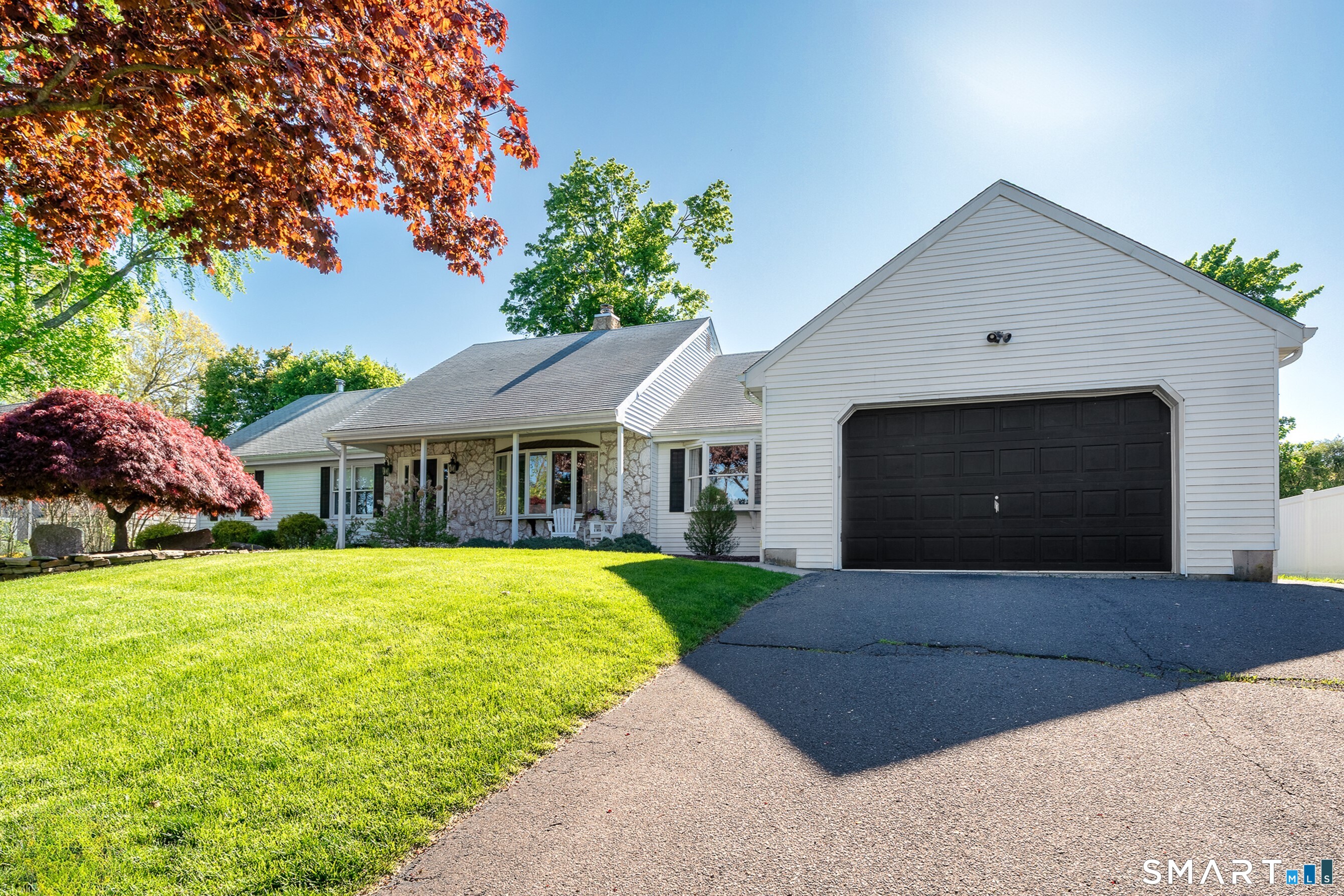 76 Glenbrook Drive