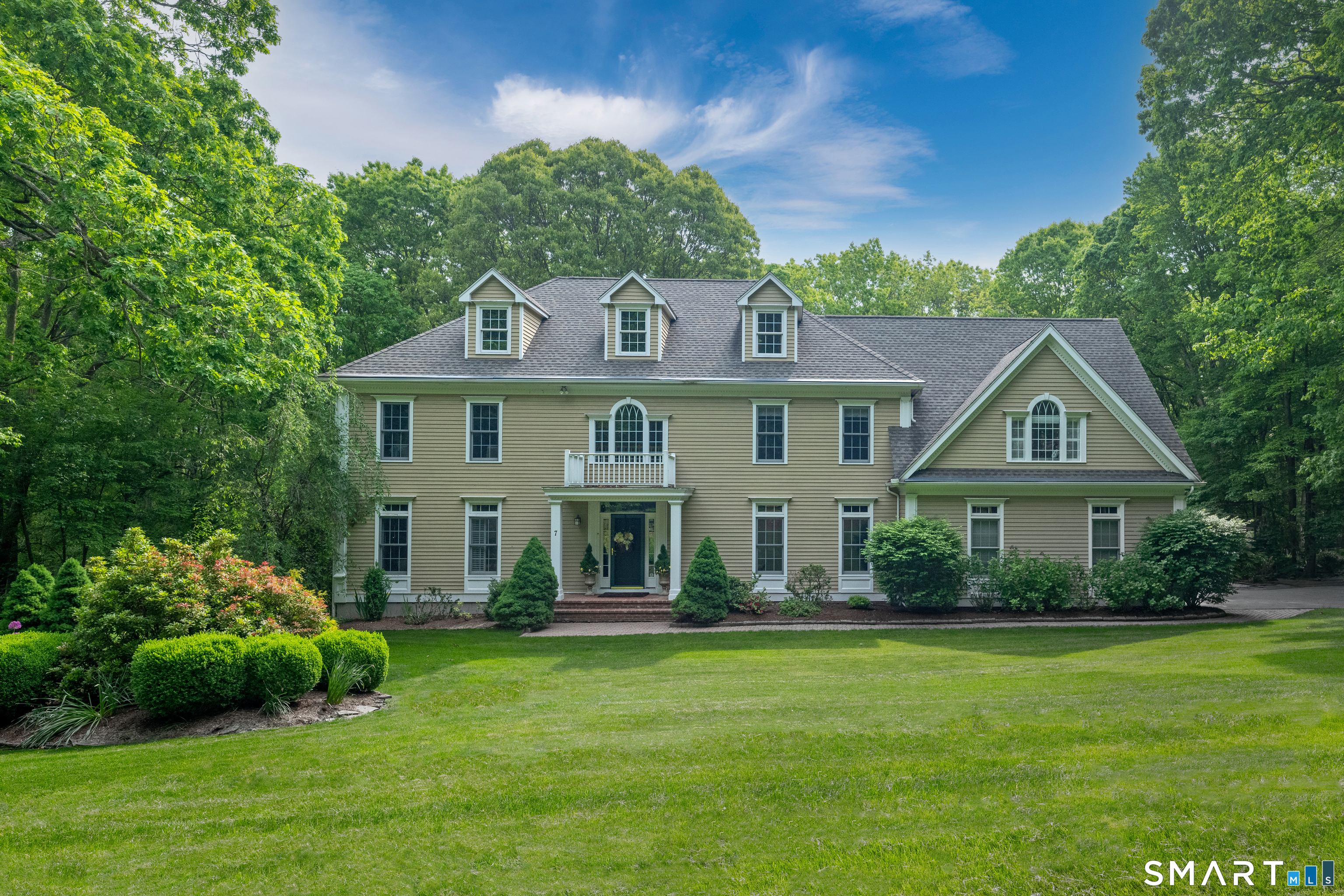 Homes for sale in Guilford, CT | 7 Caleb Ct, Guilford, CT 06437 | MLS# 24166121