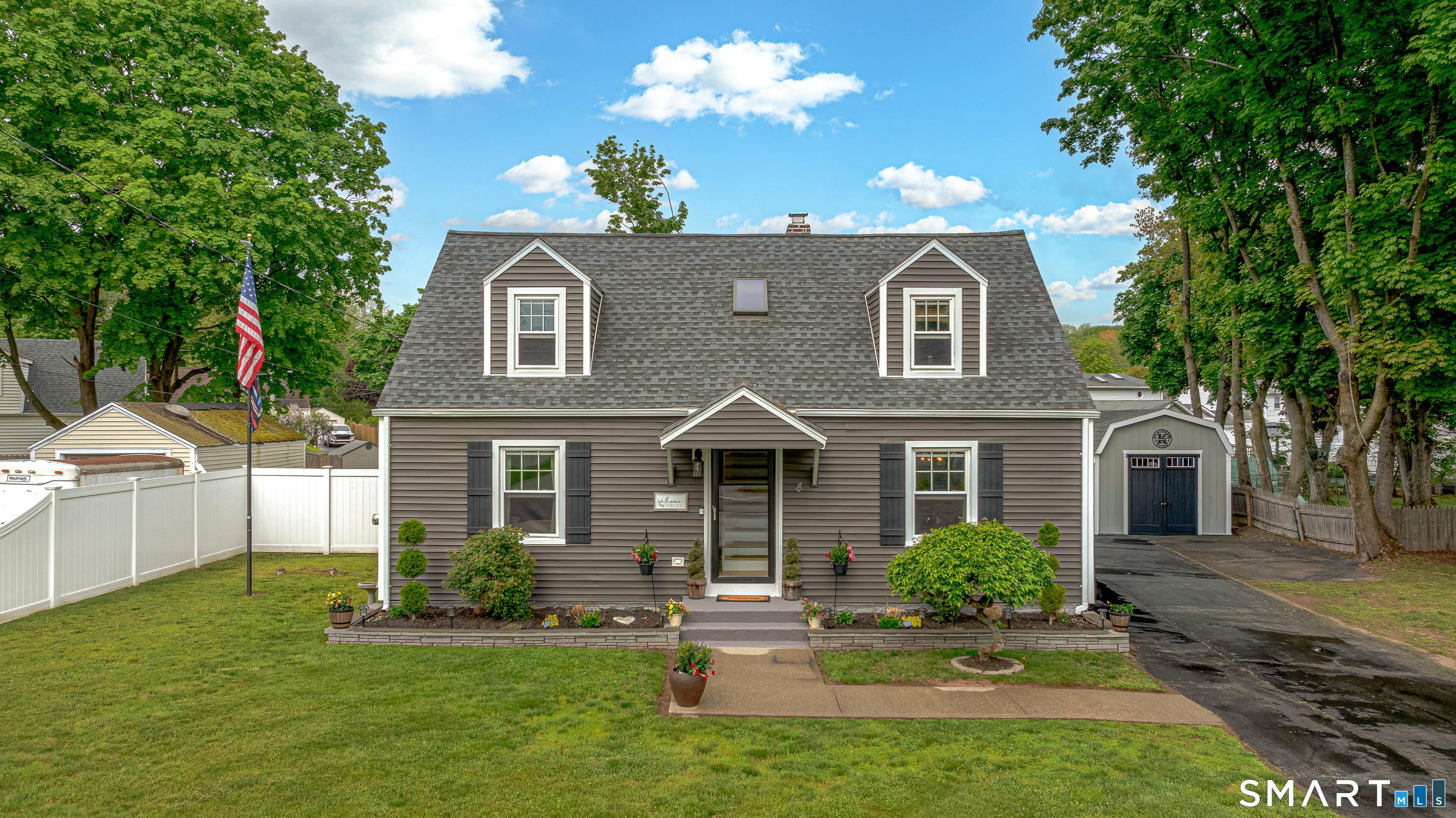 Featured Listing Photo