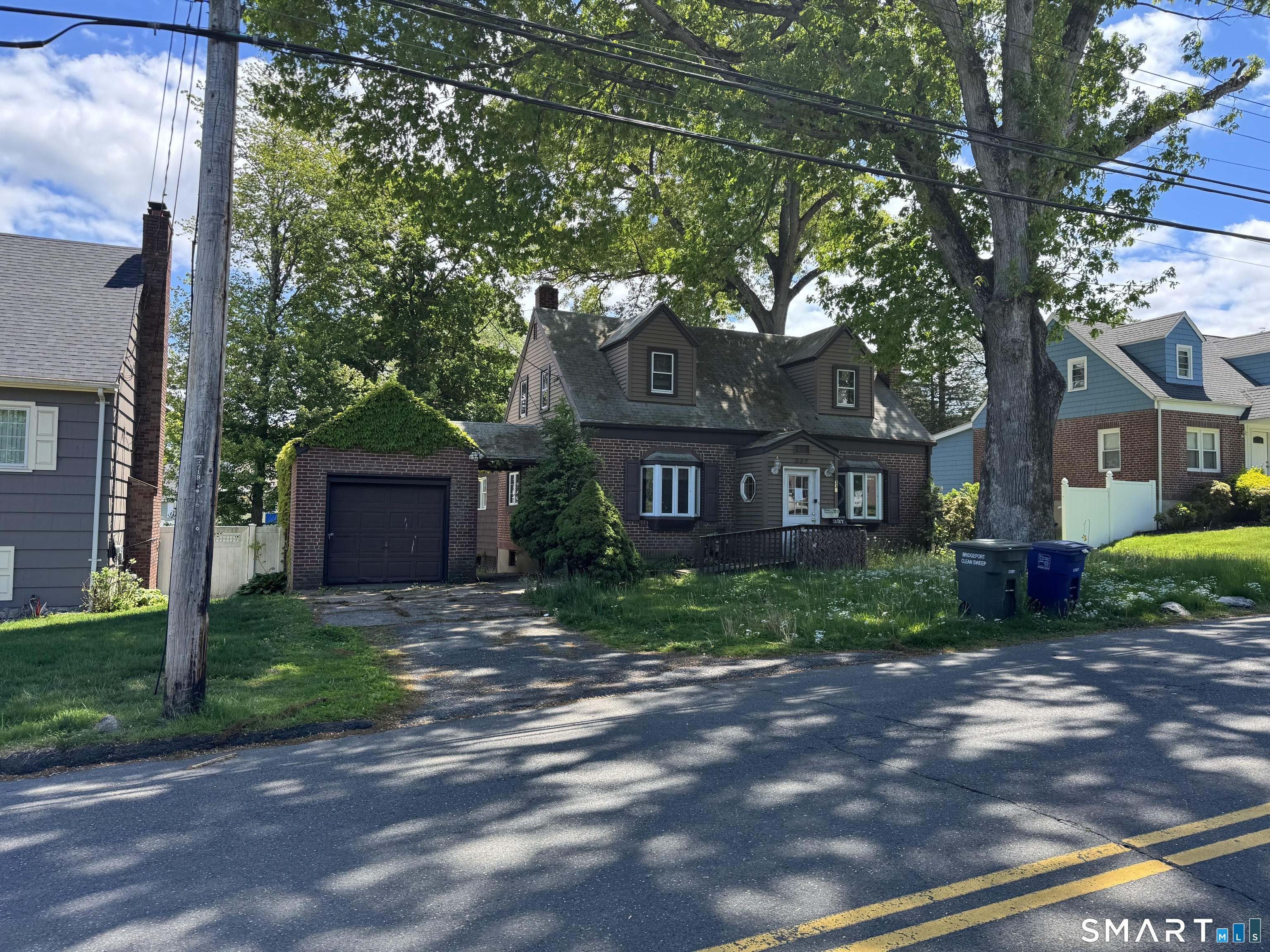 Featured Listing Photo