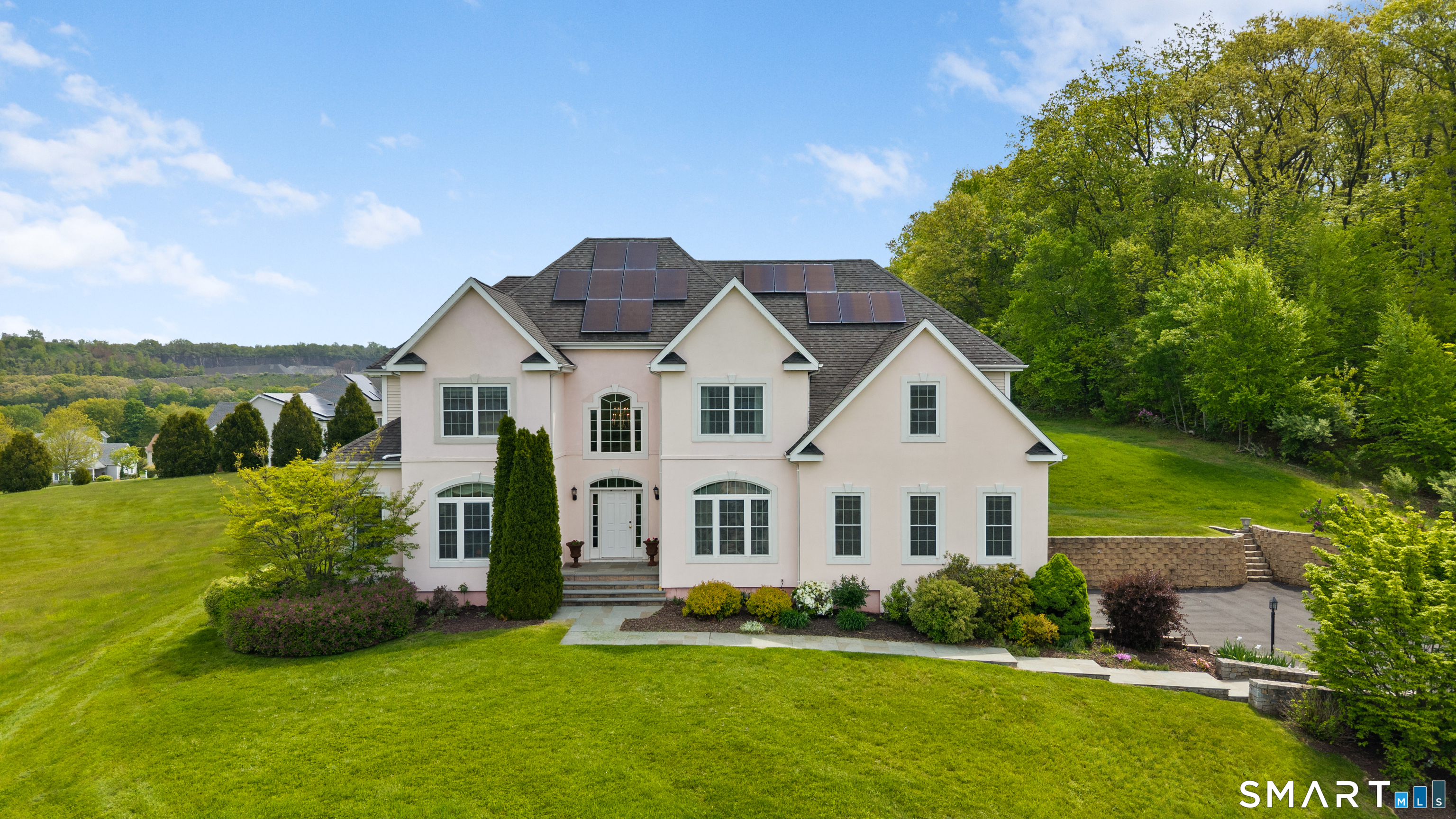Homes for sale in North Branford, CT | 66 Wood Chase Ln, North Branford, CT 06471 | MLS# 24164939