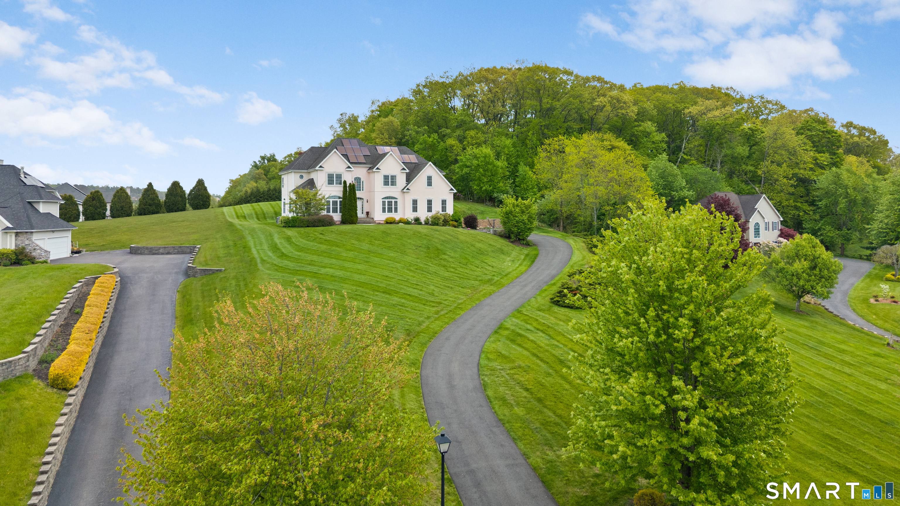 Homes for sale in North Branford, CT | 66 Wood Chase Ln, North Branford, CT 06471 | MLS# 24164939