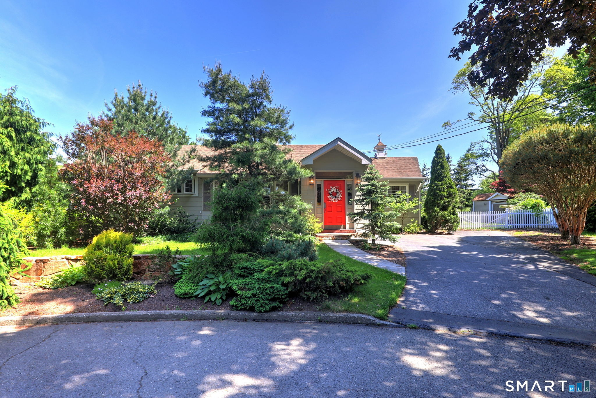 44 Knollwood Road
