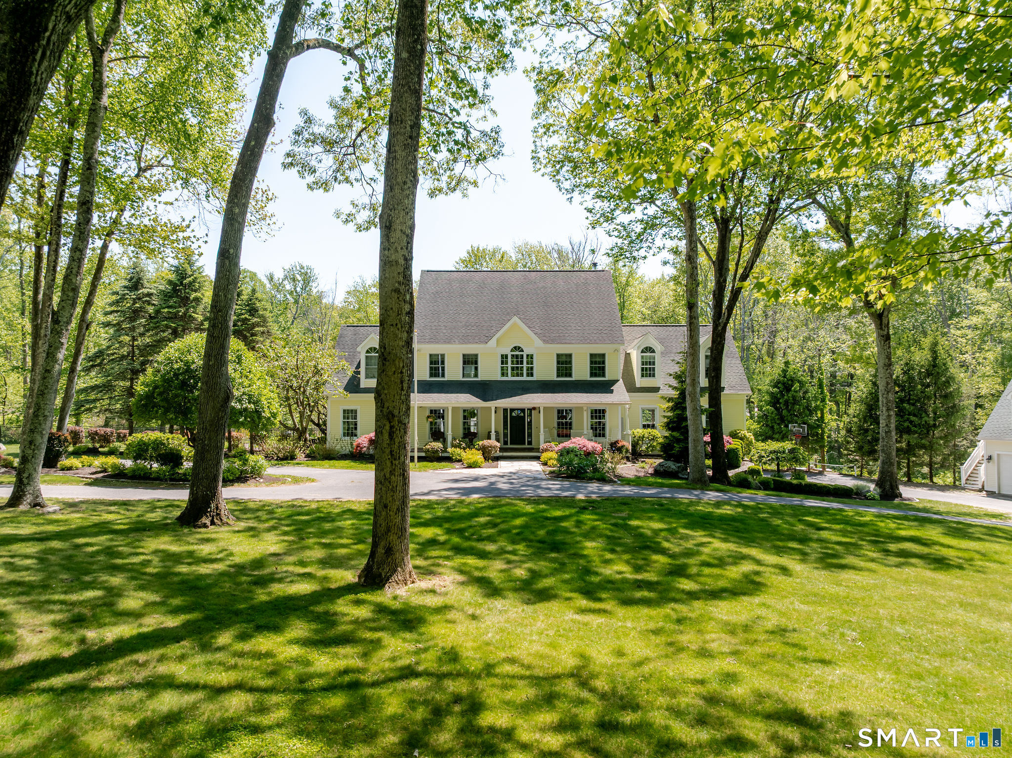 Homes for sale in Bethel, CT | 31 Aunt Pattys Ln W, Bethel, CT 06801 | MLS# 24176652