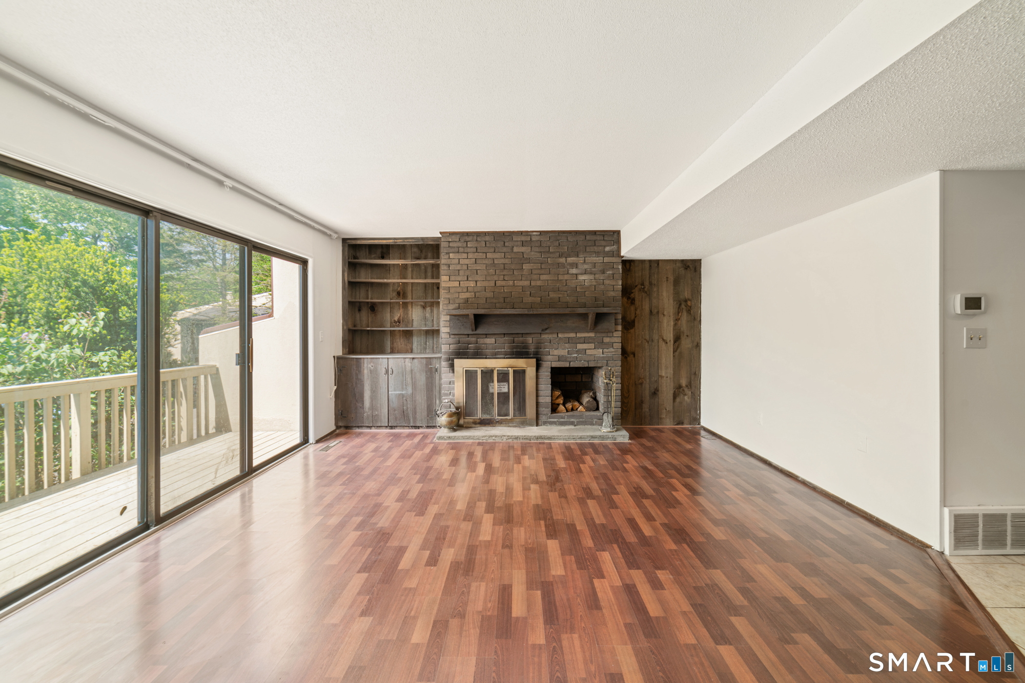 Homes for sale in Woodbury, CT | 19 Clubhouse Dr #19, Woodbury, CT 06798 | MLS# 24176300