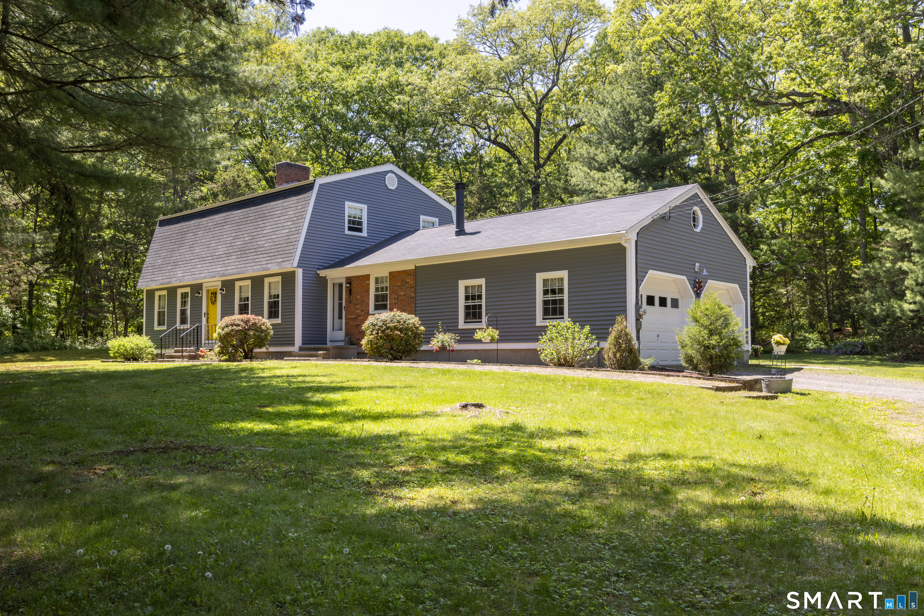 1472 Hartford Turnpike