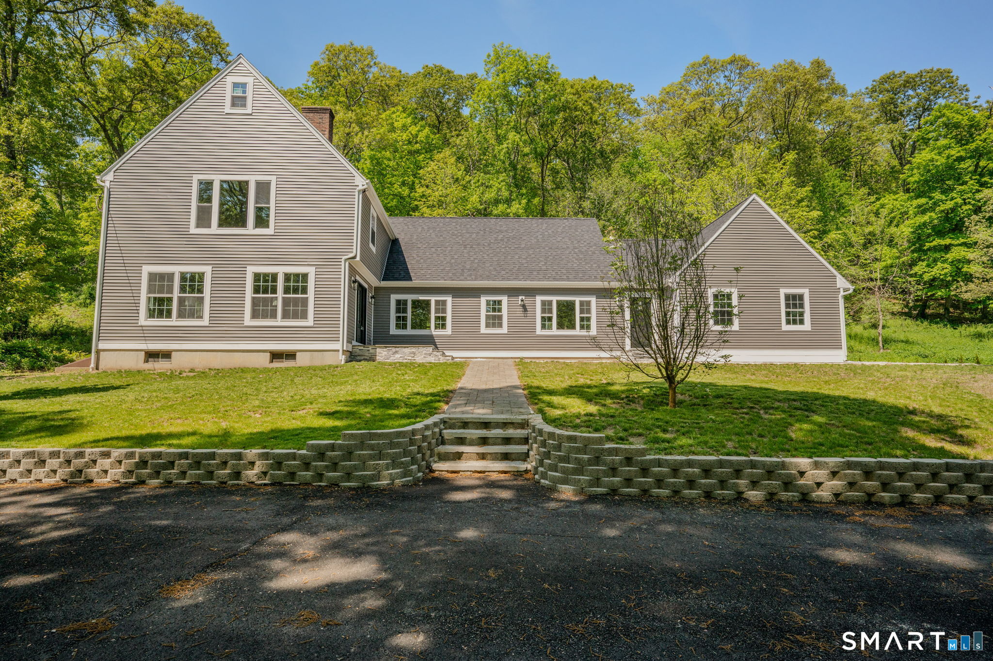 Homes for sale in Old Lyme, CT | 45 Clark Rd, Old Lyme, CT 06371 | MLS# 24162658