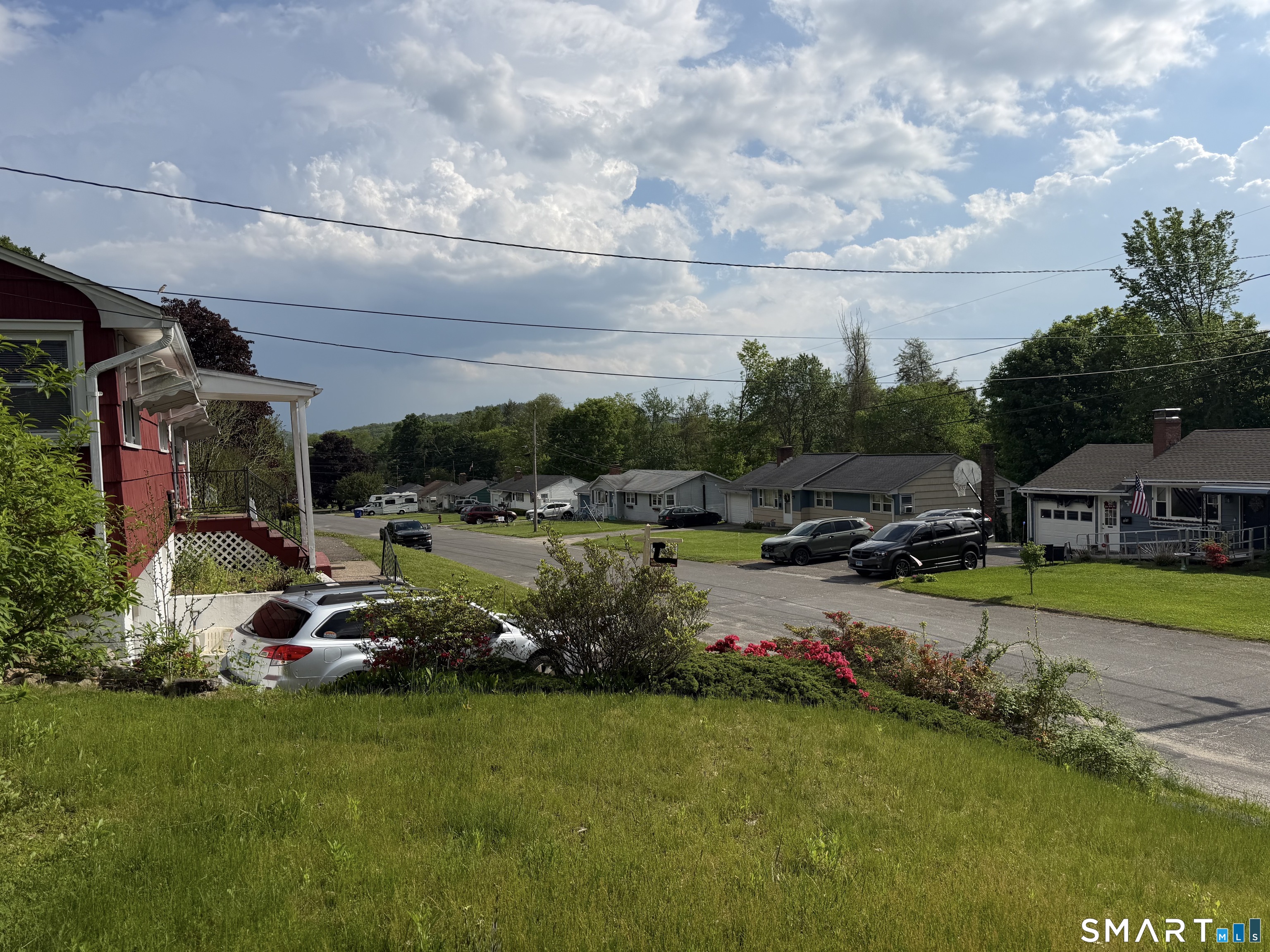 Homes for sale in Winchester, CT | 104 Maloney Ct, Winchester, CT 06098 | MLS# 24172219