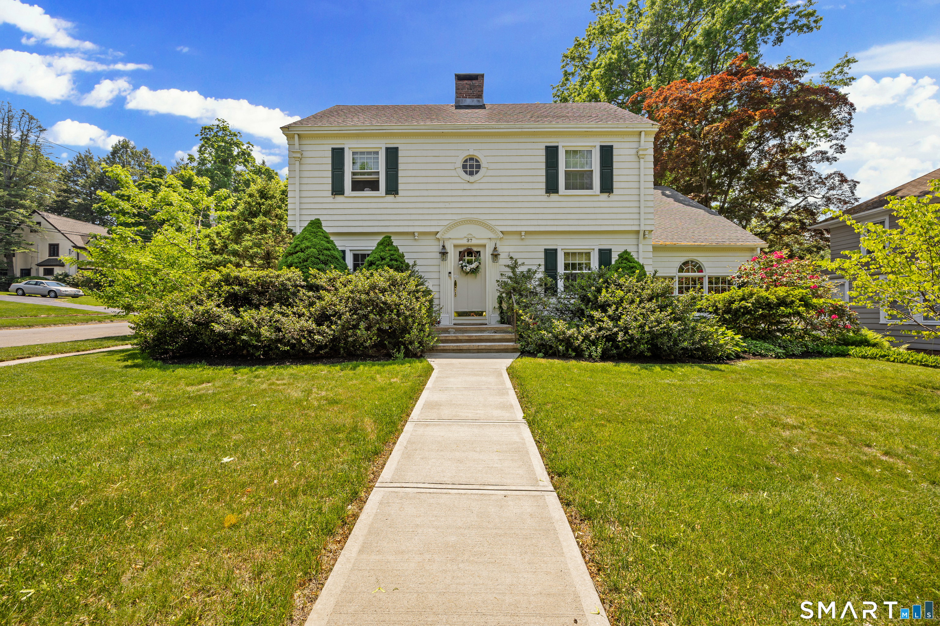 37 Ridgewood Avenue