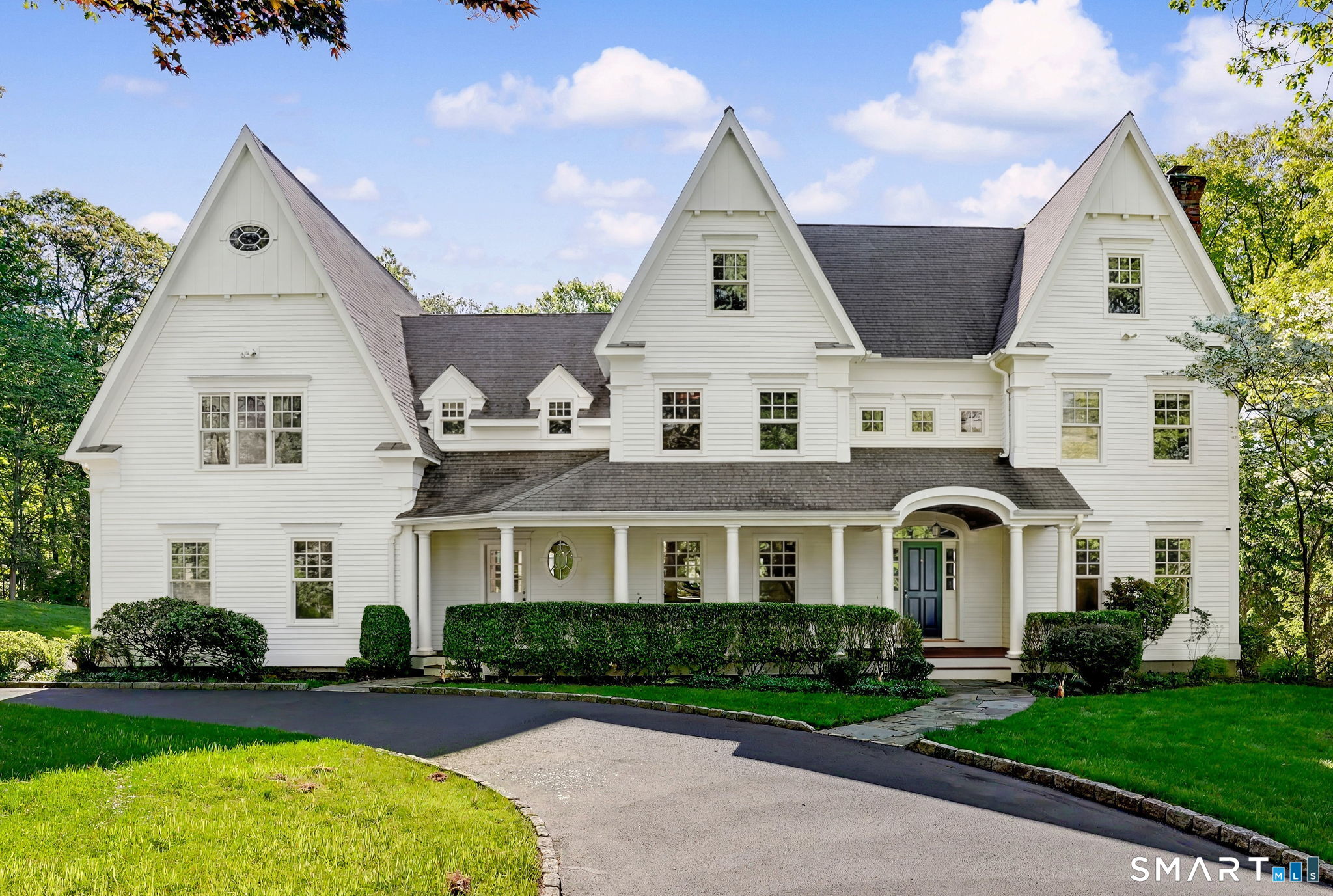 9 Banks Drive