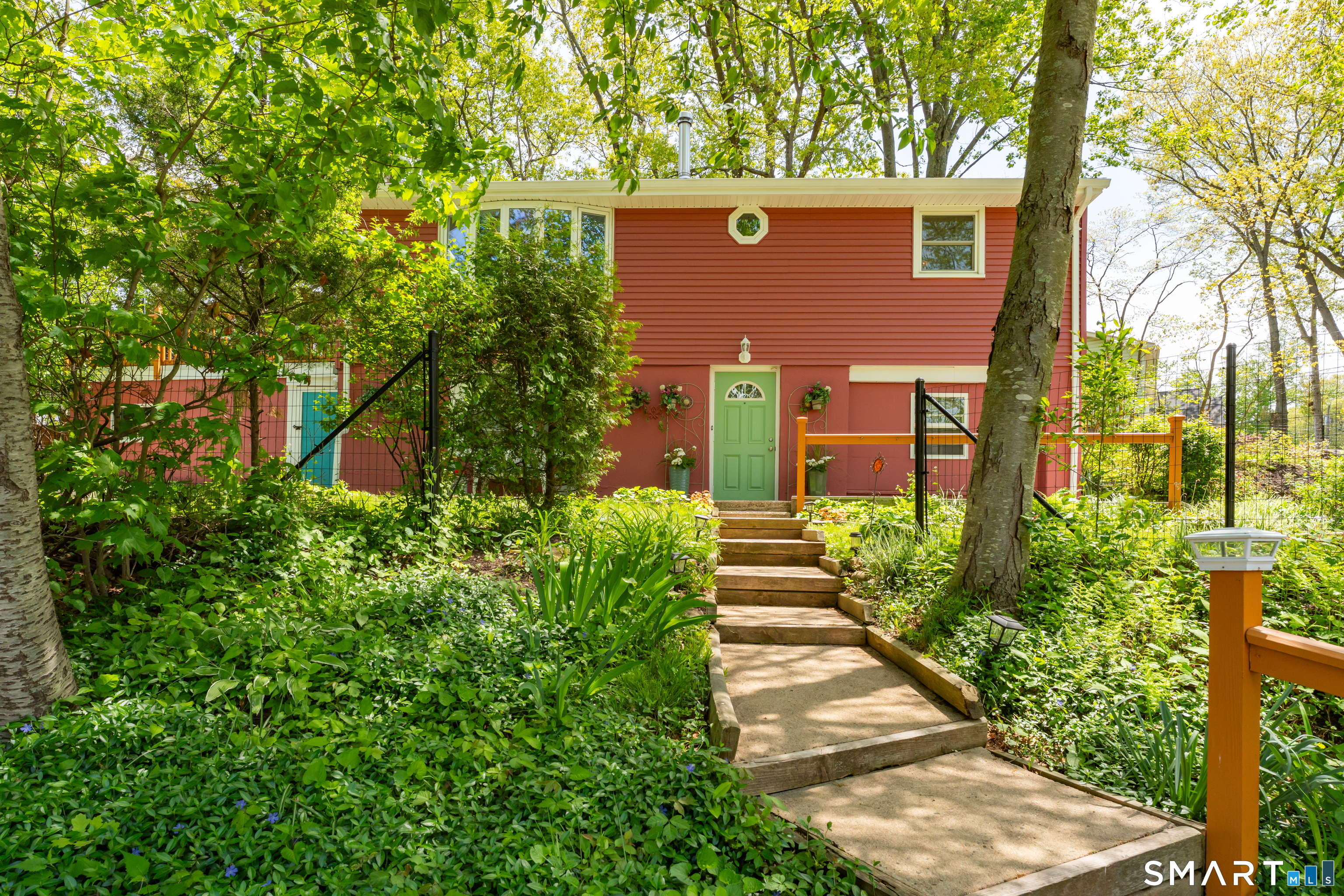 Homes for sale in East Haven, CT | 675 Bradley St, East Haven, CT 06512 | MLS# 24177166