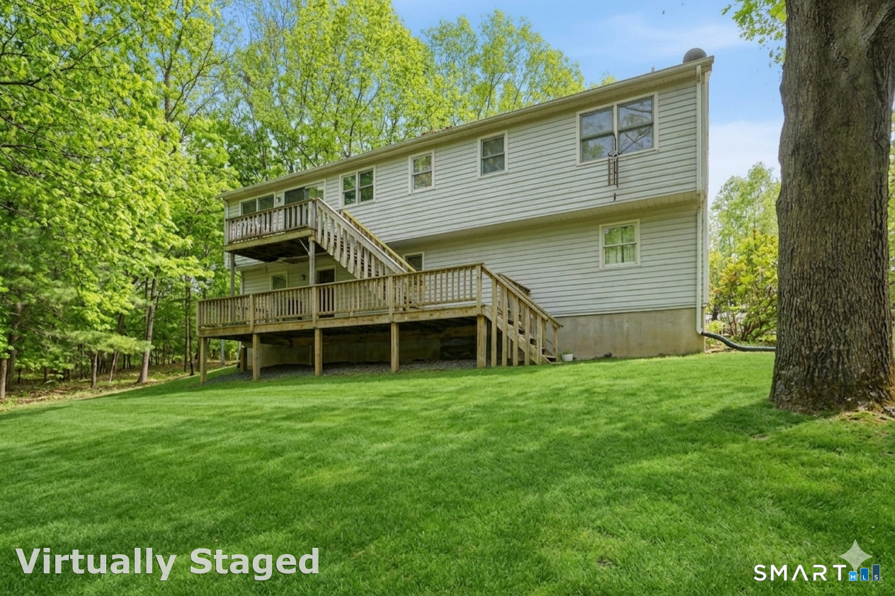 Homes for sale in Windsor Locks, CT | 4 Woodland Hollow St, Windsor Locks, CT 06096 | MLS# 24177365
