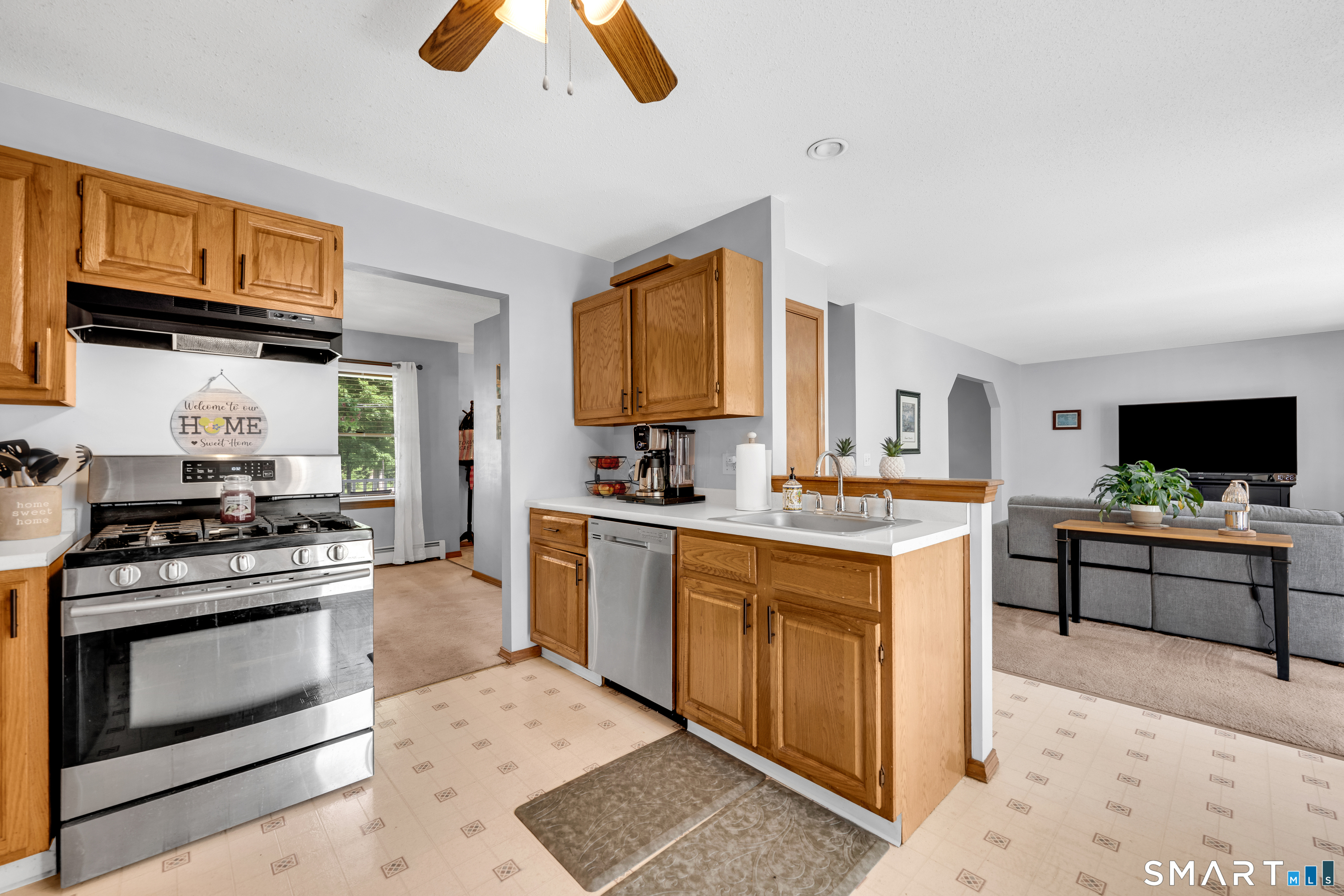 Homes for sale in South Windsor, CT | 89 Windsorville Rd, South Windsor, CT 06074 | MLS# 24173556