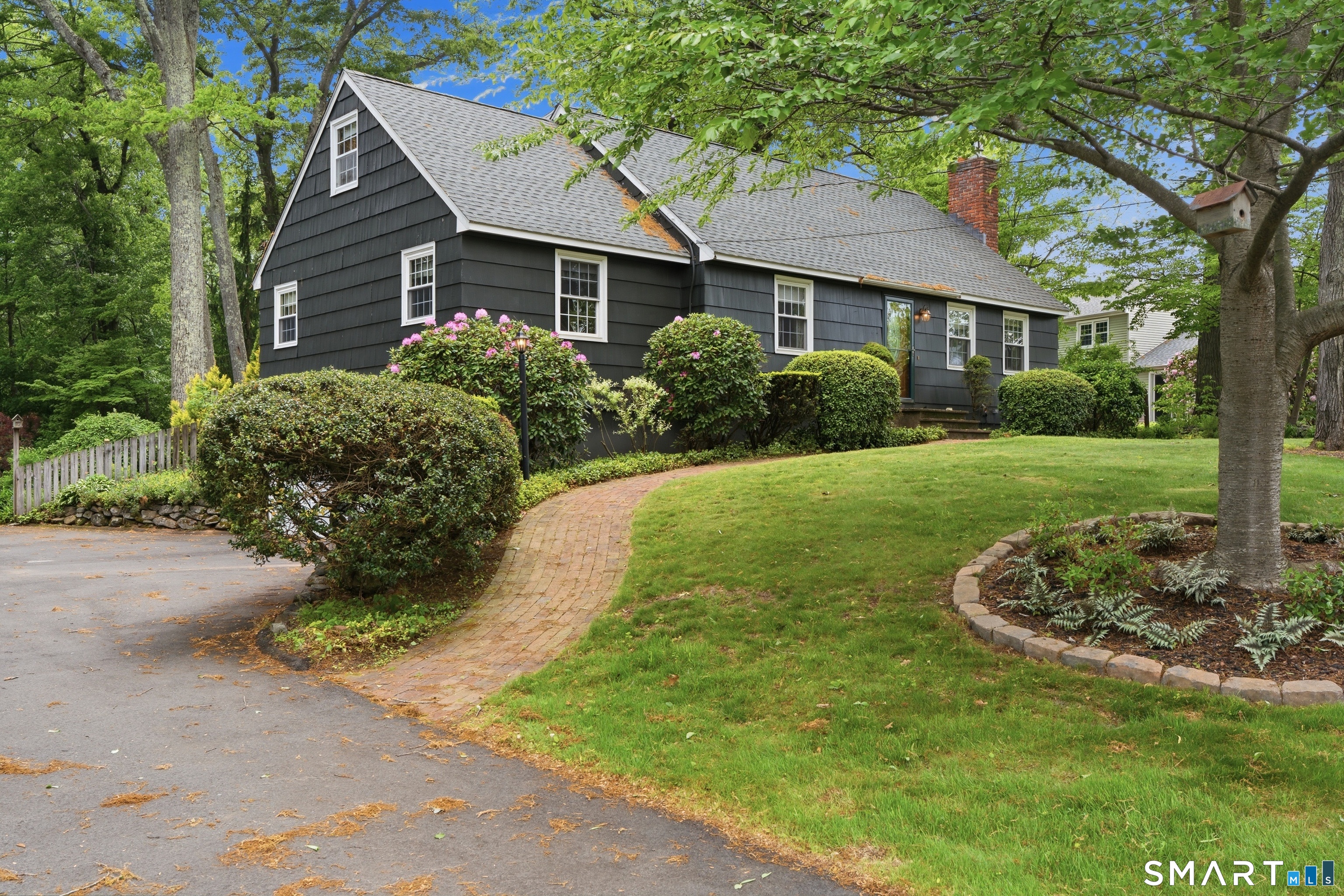 405 Sheridan Drive