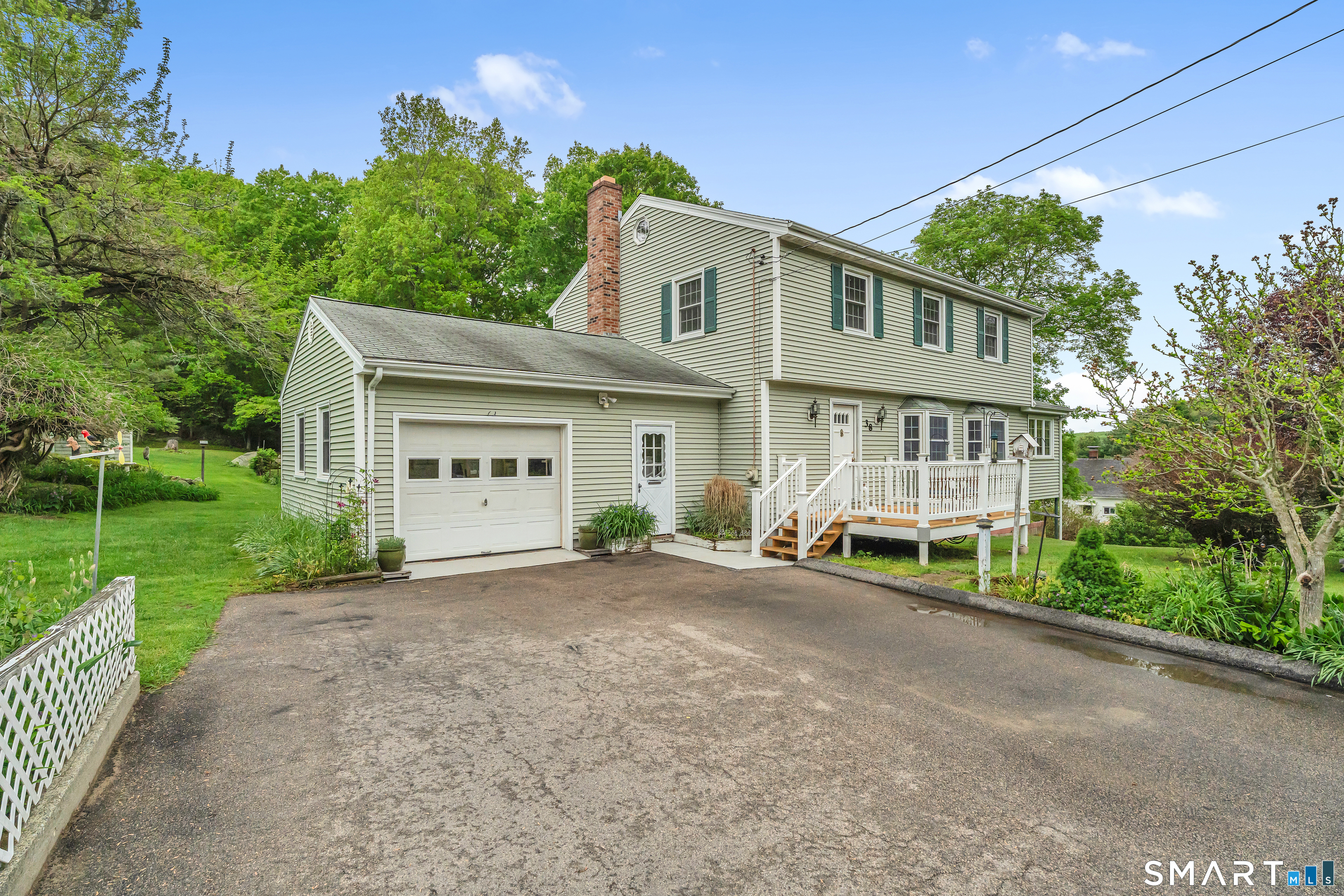 Homes for sale in Groton, CT | 38 Roberts Rd, Groton, CT 06340 | MLS# 24175990