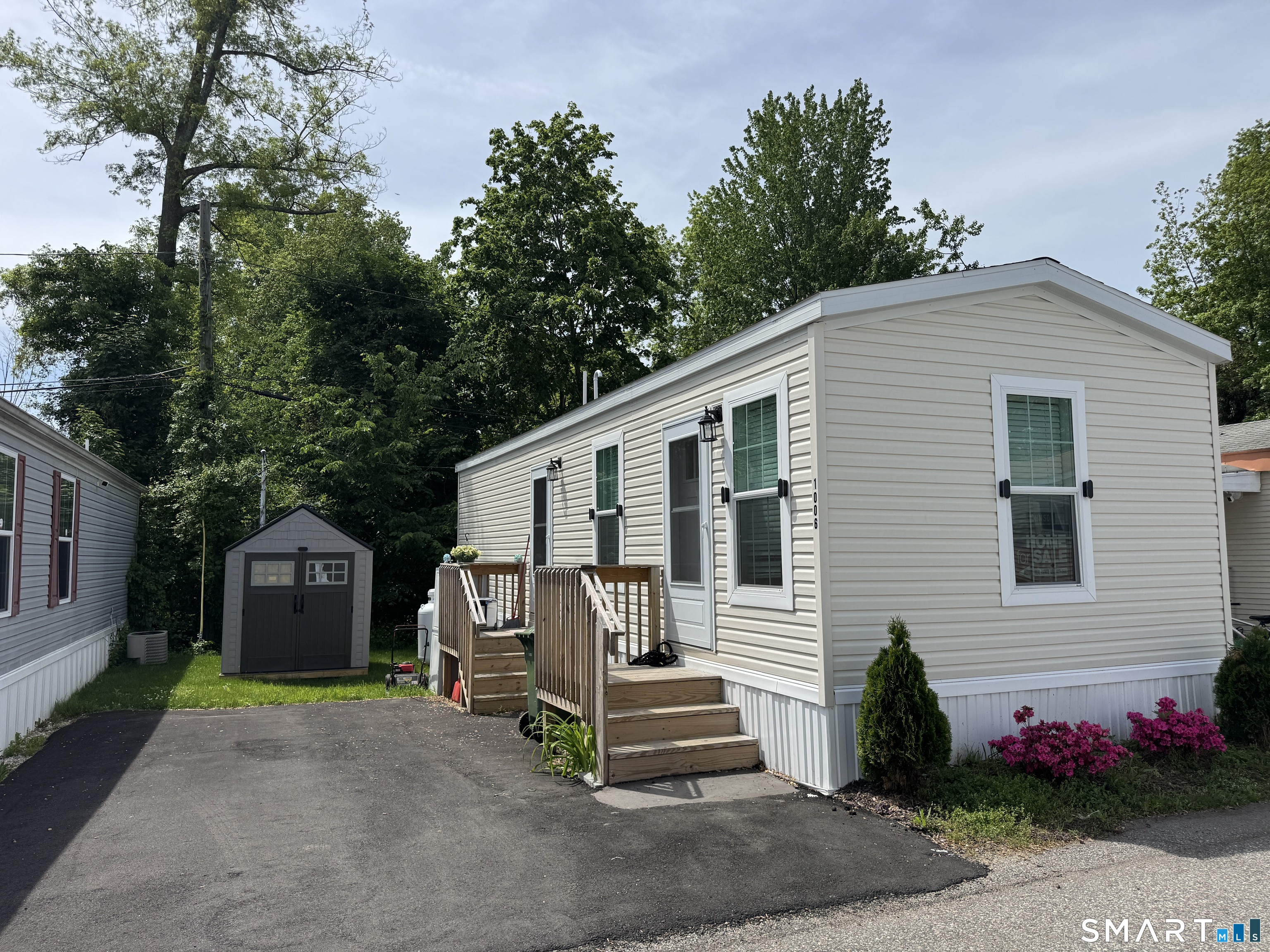 Homes for sale in East Hartford, CT | 441 Main St #1006, East Hartford, CT 06118 | MLS# 24177834