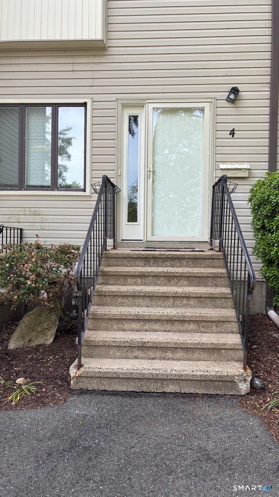 715 Frenchtown Road 4
