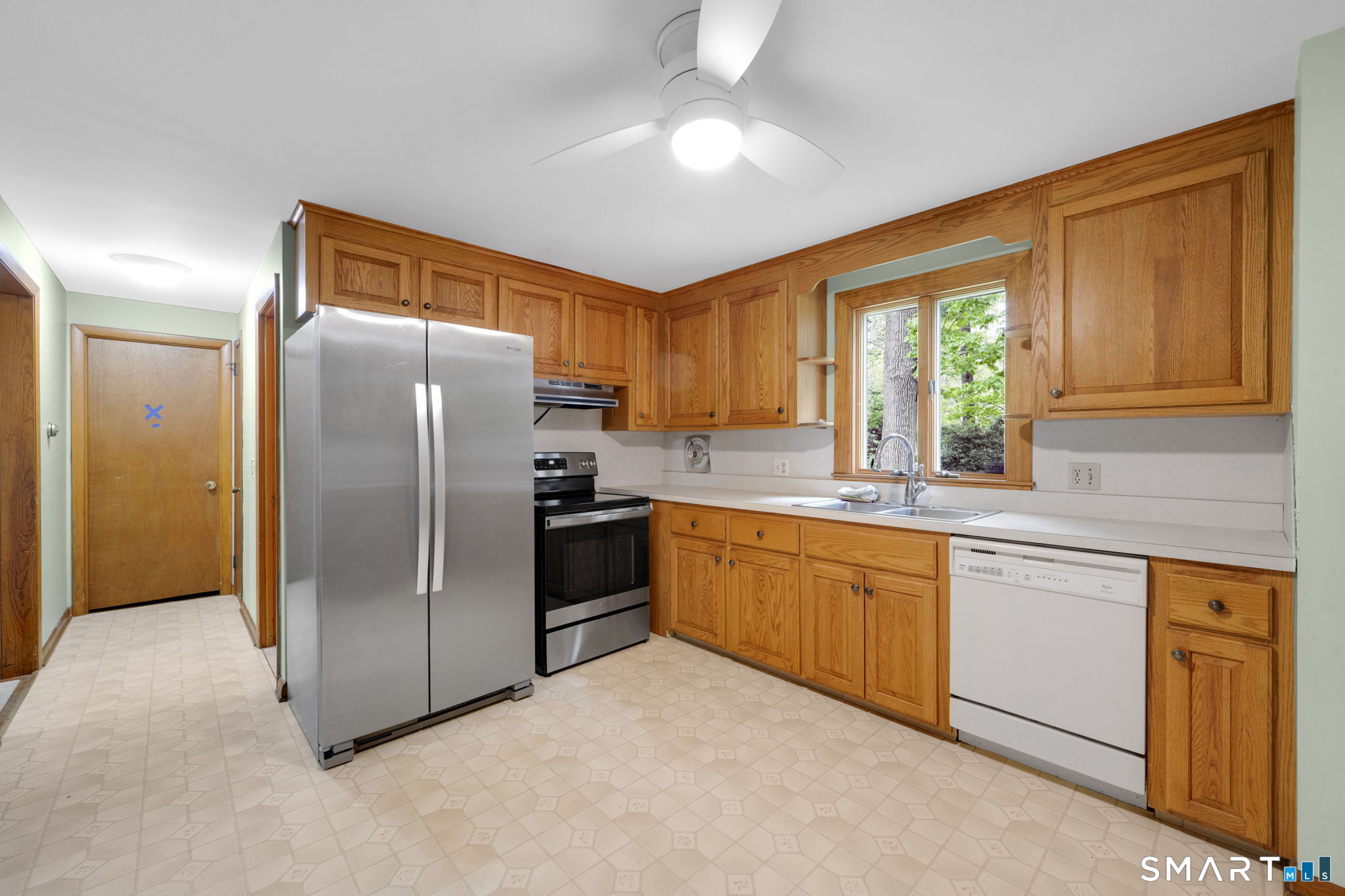 Homes for sale in South Windsor, CT | 435 Abbe Rd Ext, South Windsor, CT 06074 | MLS# 24177321