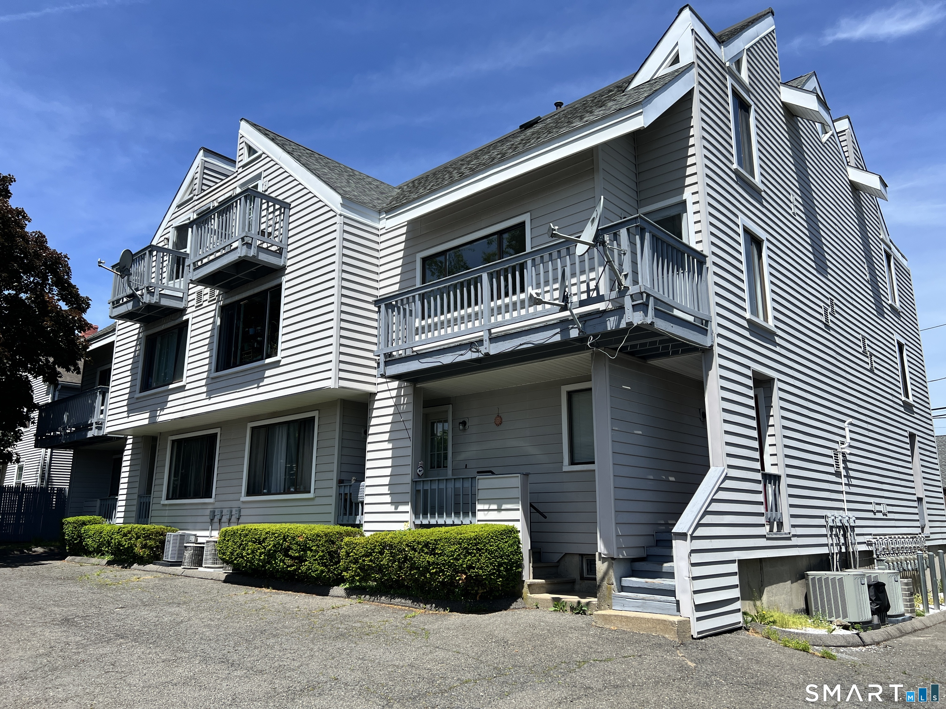 Homes for sale in Bridgeport, CT | 105 Tremont Ave #12 also known as G, Bridgeport, CT 06606 | MLS# 24176278