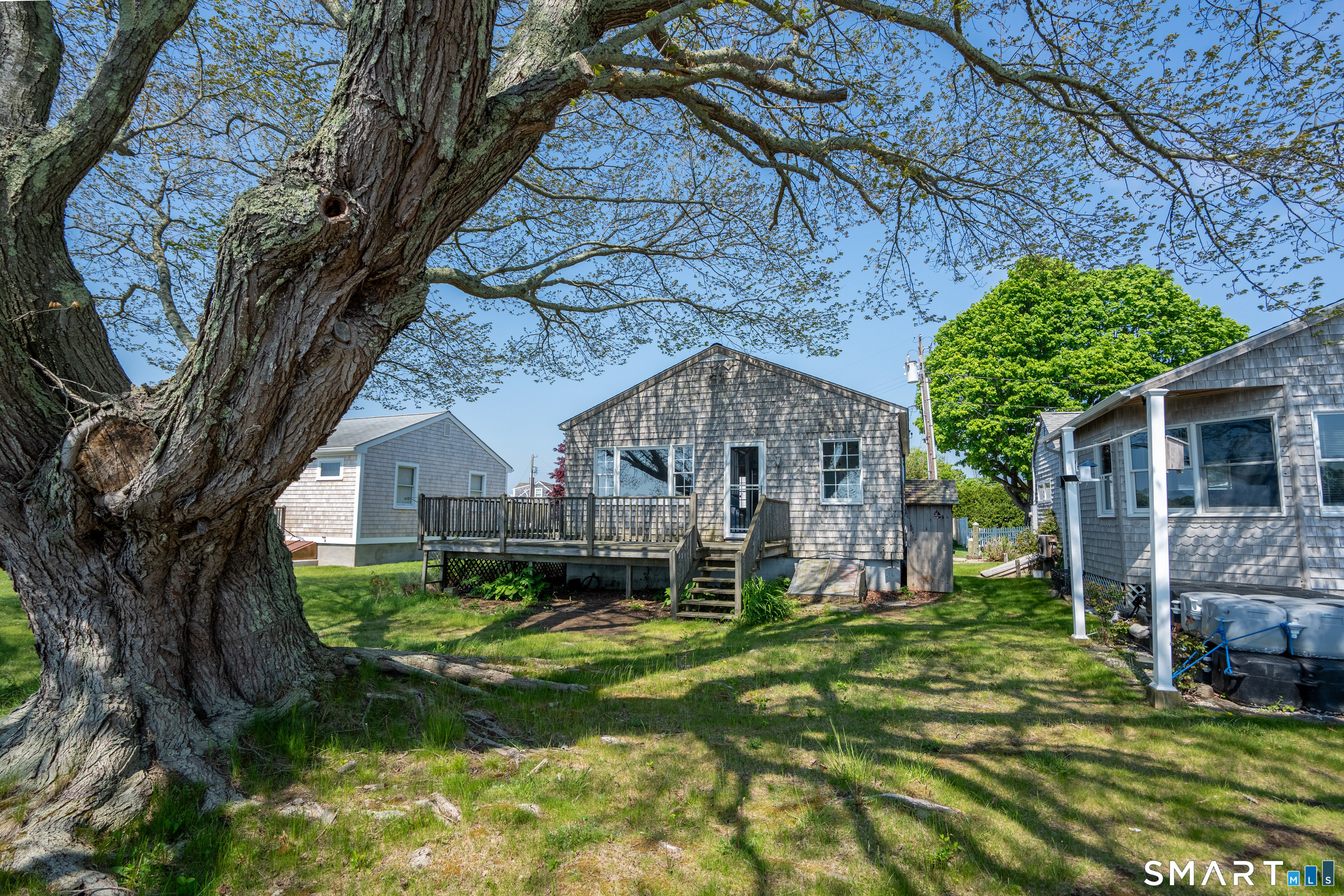Homes for sale in Stonington, CT | 5 Sylvia Ave, Stonington, CT 06355 | MLS# 24175619