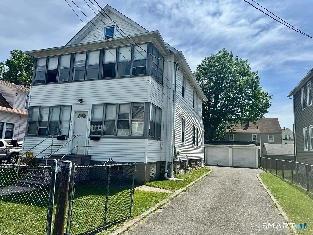 Homes for sale in Stratford, CT | 119 Chelsea St, Stratford, CT 06615 | MLS# 24177986