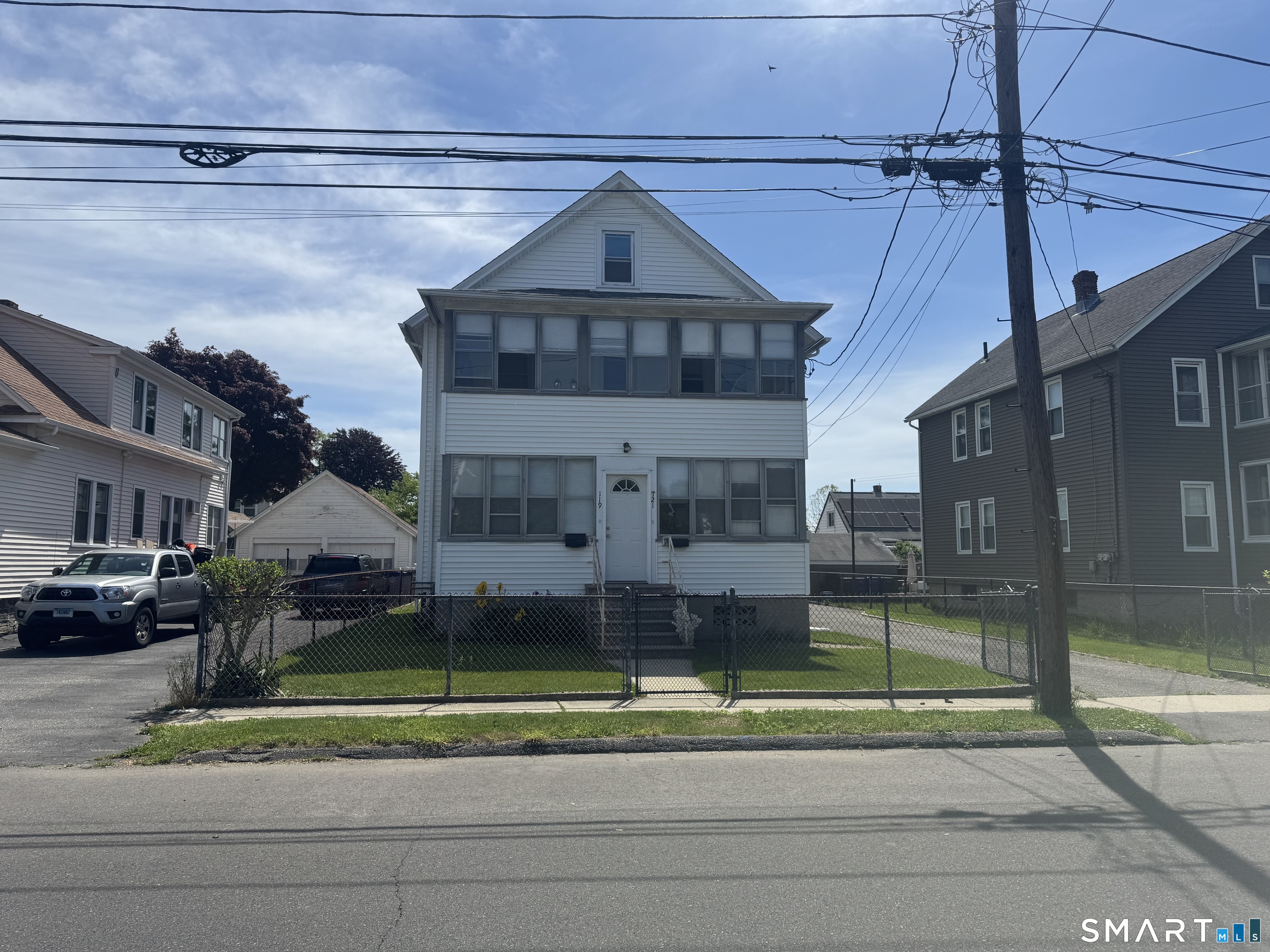 Homes for sale in Stratford, CT | 119 Chelsea St, Stratford, CT 06615 | MLS# 24177986