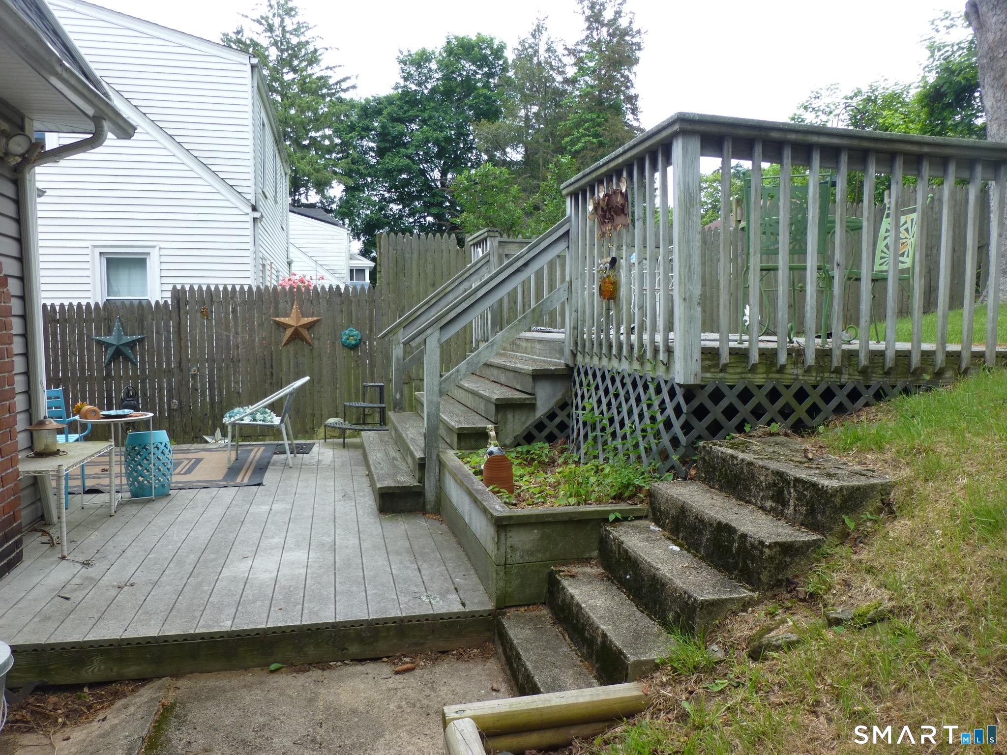 Homes for sale in New London, CT | 102 Norwood Ave, New London, CT 06320 | MLS# 24177989