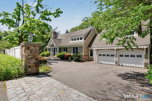 186 Compo Road
