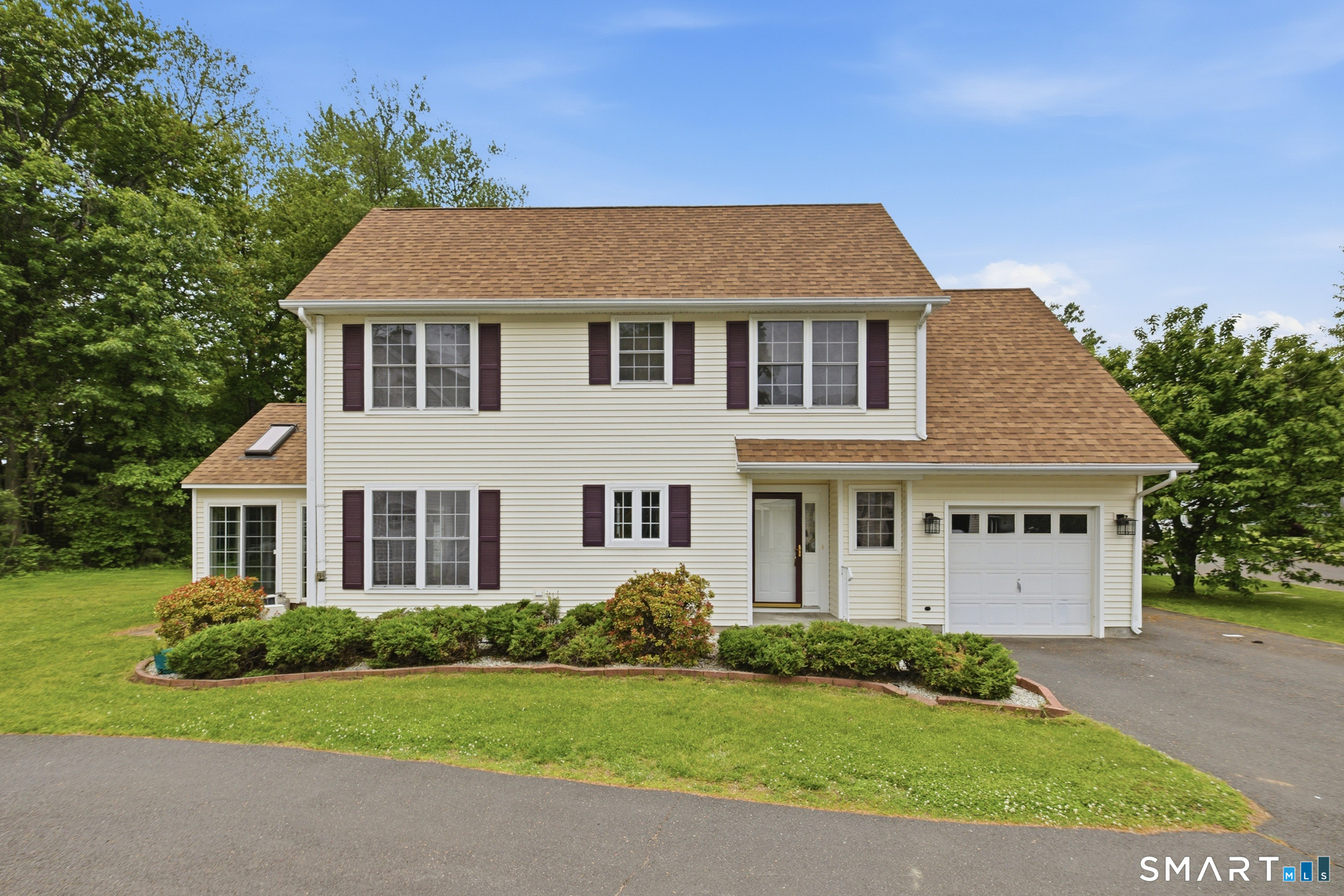 Homes for sale in South Windsor, CT | 40 Fitch Meadow Ln #40, South Windsor, CT 06074 | MLS# 24169560